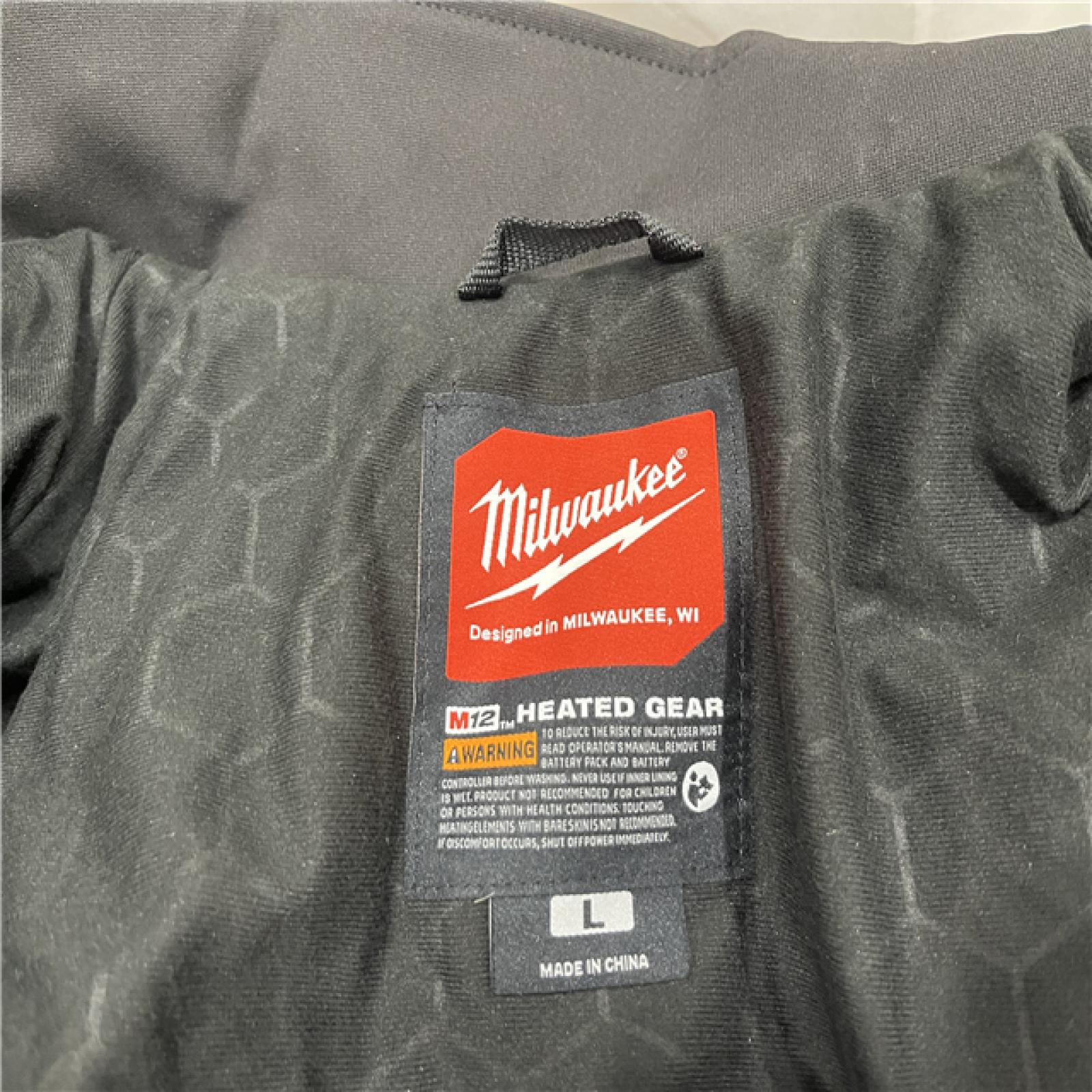 AS-ISMilwaukee Men's M12 Heated TOUGHSHELL Jacket