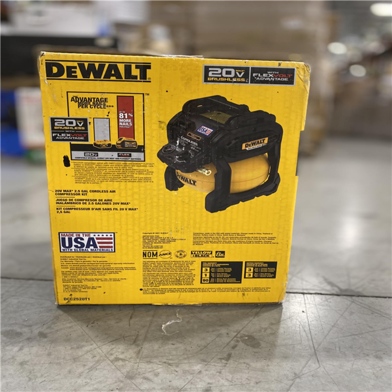 NEW! -  DEWALT 2.5 Gal. 140 psi Portable 20V Cordless Air Compressor