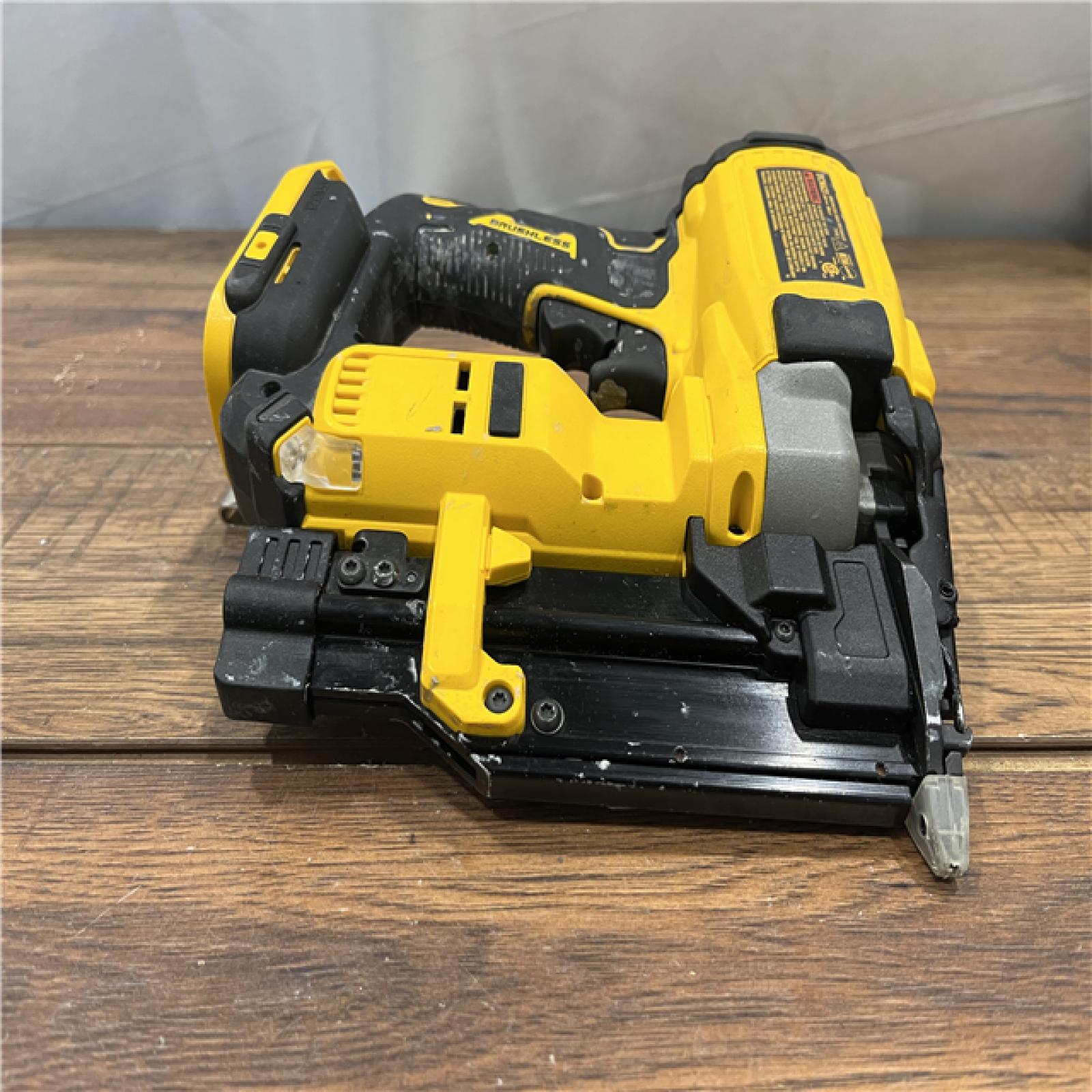 AS-IS DeWalt 20V MAX 23 Ga. Cordless Compact Pin Nailer Tool Only 20 V