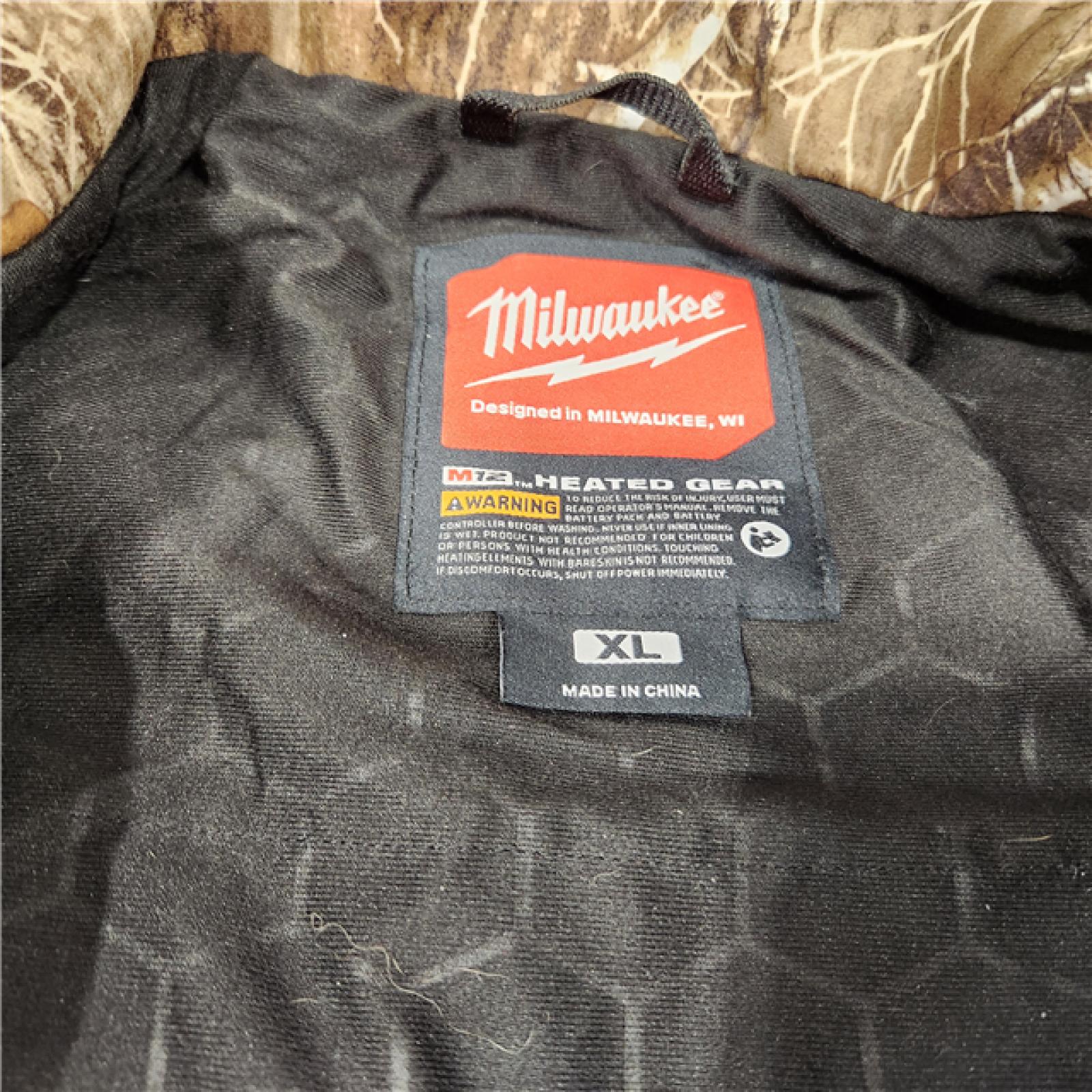 AS-IS Men's X-Large M12 12-Volt Lithium-Ion Cordless Quiet Shell Camo Heated Jacket with (1) 3.0 Ah Battery and Charger