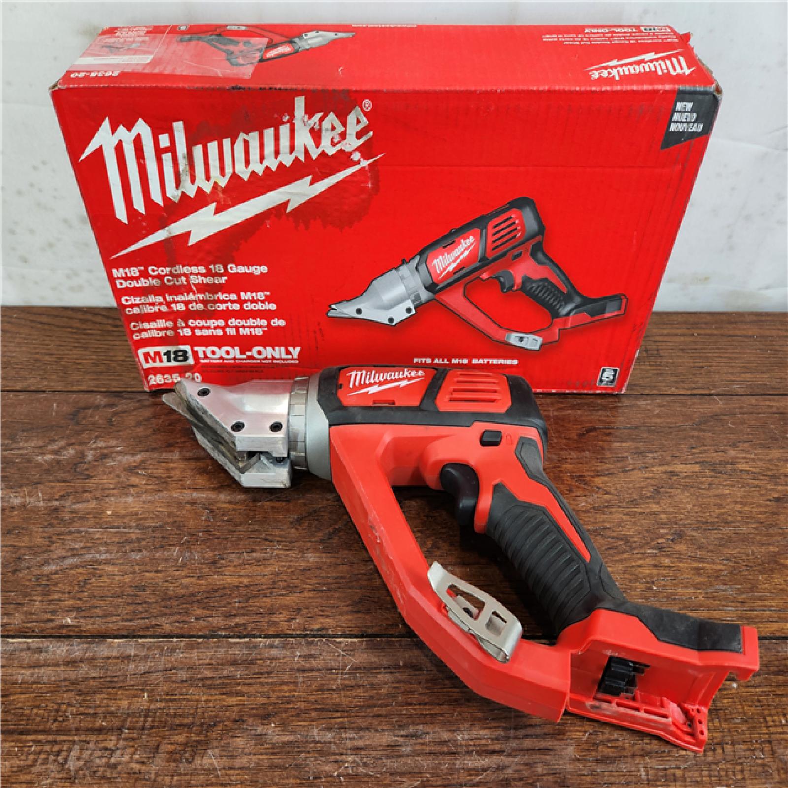 AS-IS Milwaukee M18 Cordless 18 Gauge Double Cut Shears (Tool Only)