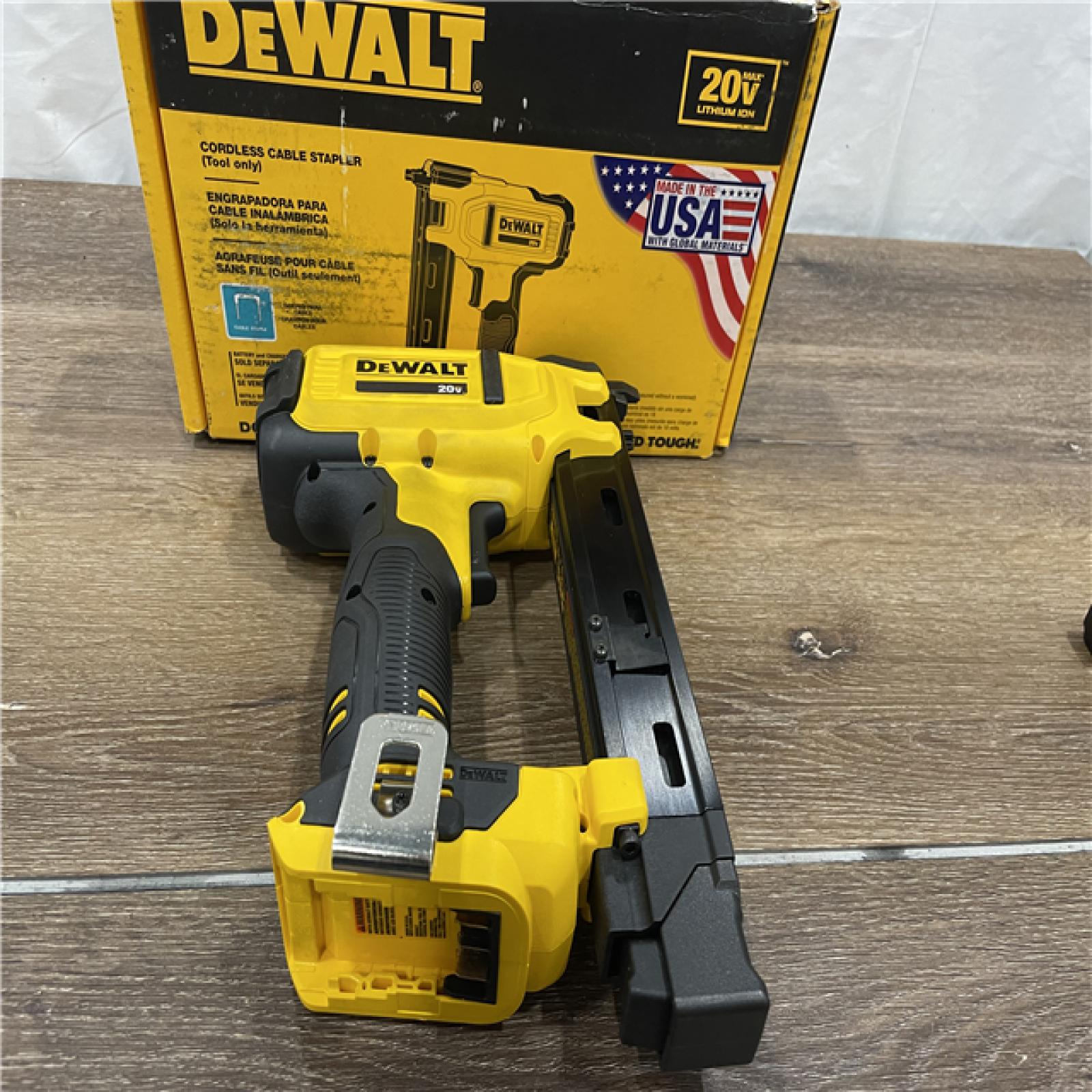 AS-IS DeWalt 20-Volt MAX Lithium-Ion Cordless Cable Stapler (Tool-Only)