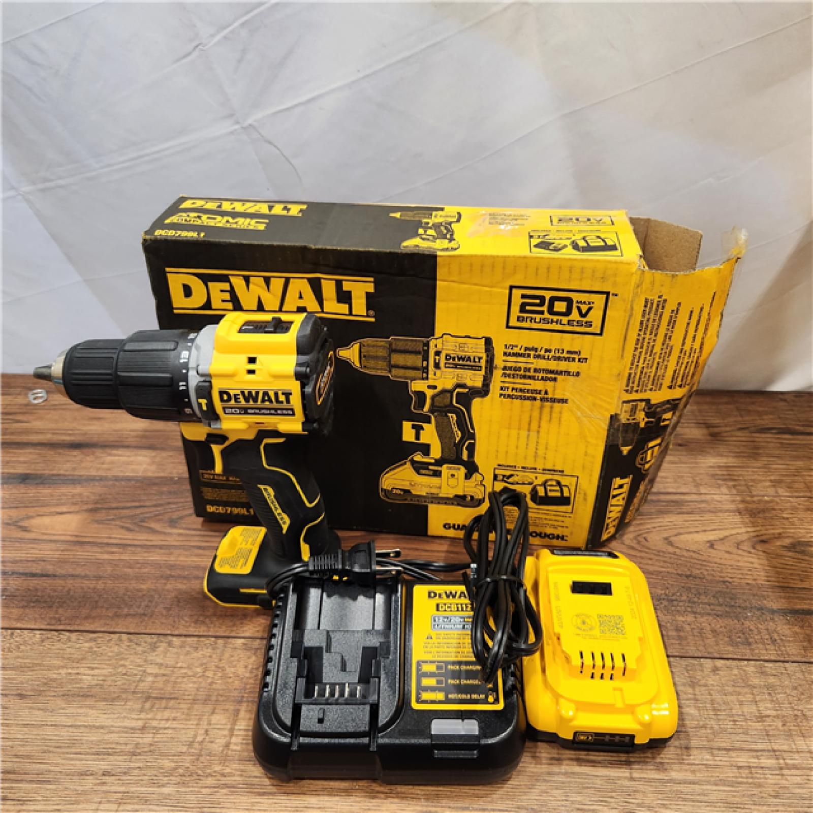 AS-IS DeWalt ATOMIC 20-Volt Lithium-Ion Cordless 1/2 in. Compact Hammer Drill with 3.0Ah Battery, Charger and Bag