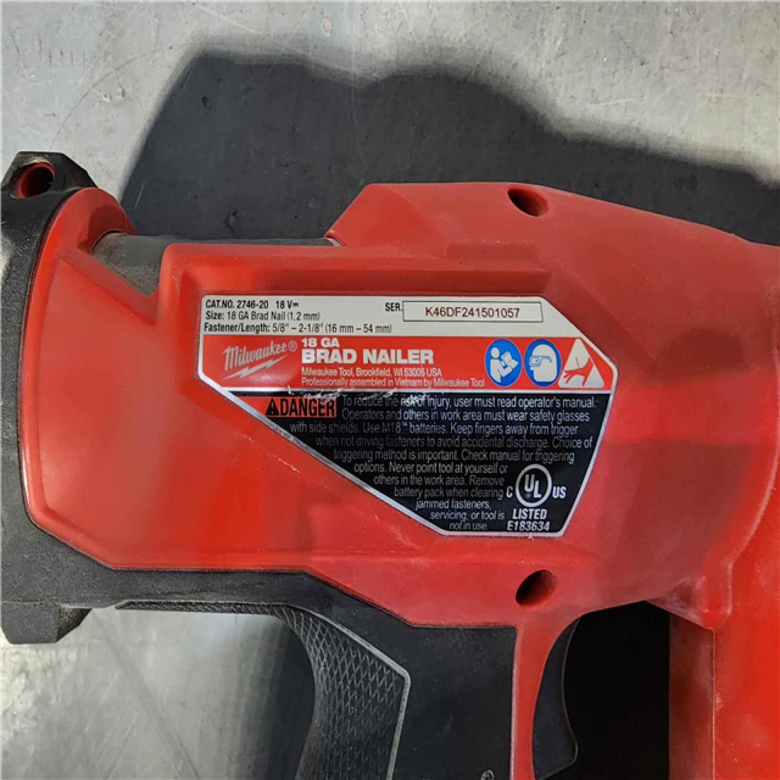 HOUSTON LOCATION - AS-IS Milwaukee M18 Fuel 18V Brushless 18-Gauge Brad Nailer 2746-20 (Bare Tool)