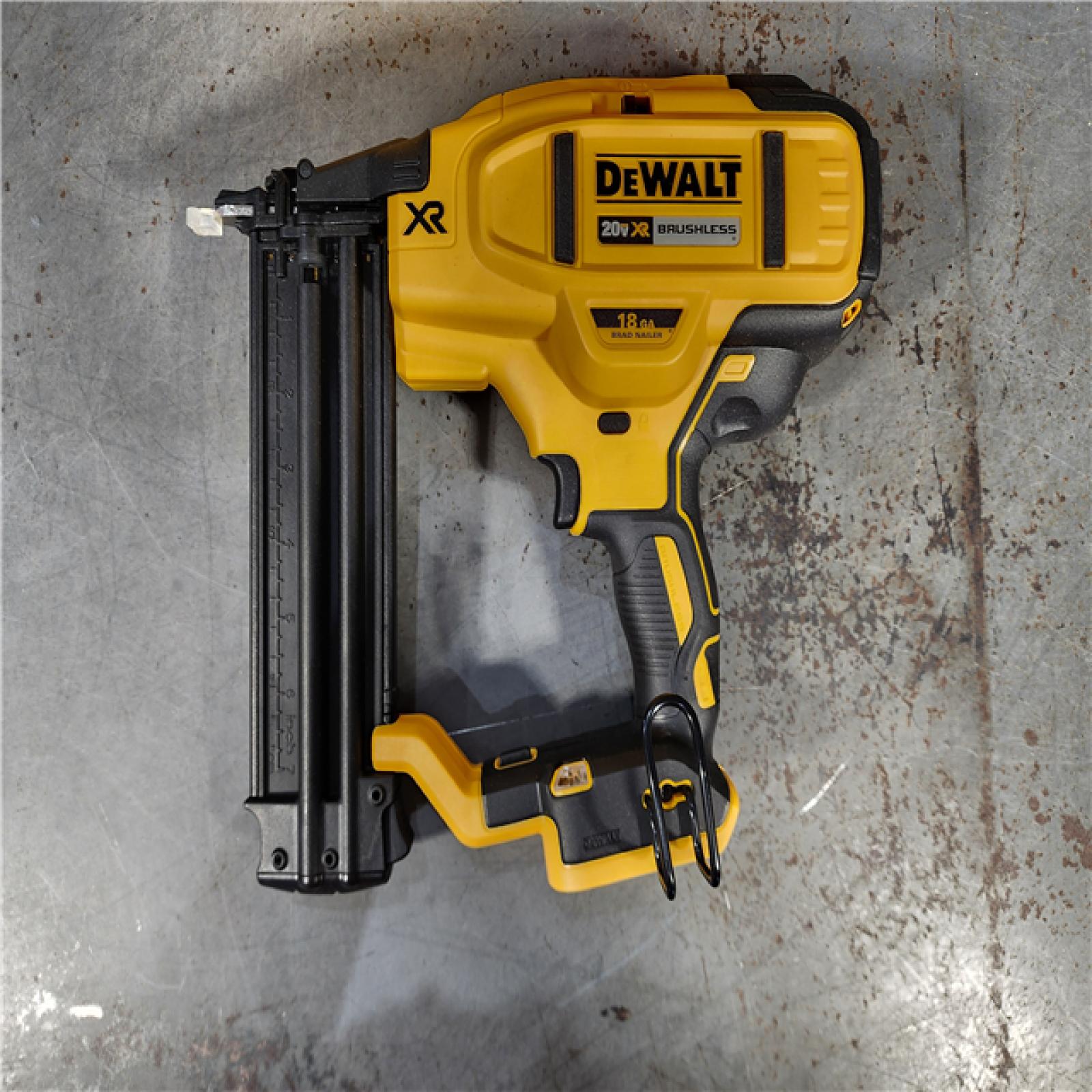 HOUSTON LOCATION - AS-IS (APPEARS LIKE NEW) DeWalt 20V MAX XR Lithium-Ion Electric Cordless 18-Gauge Brad Nailer (Tool Only)