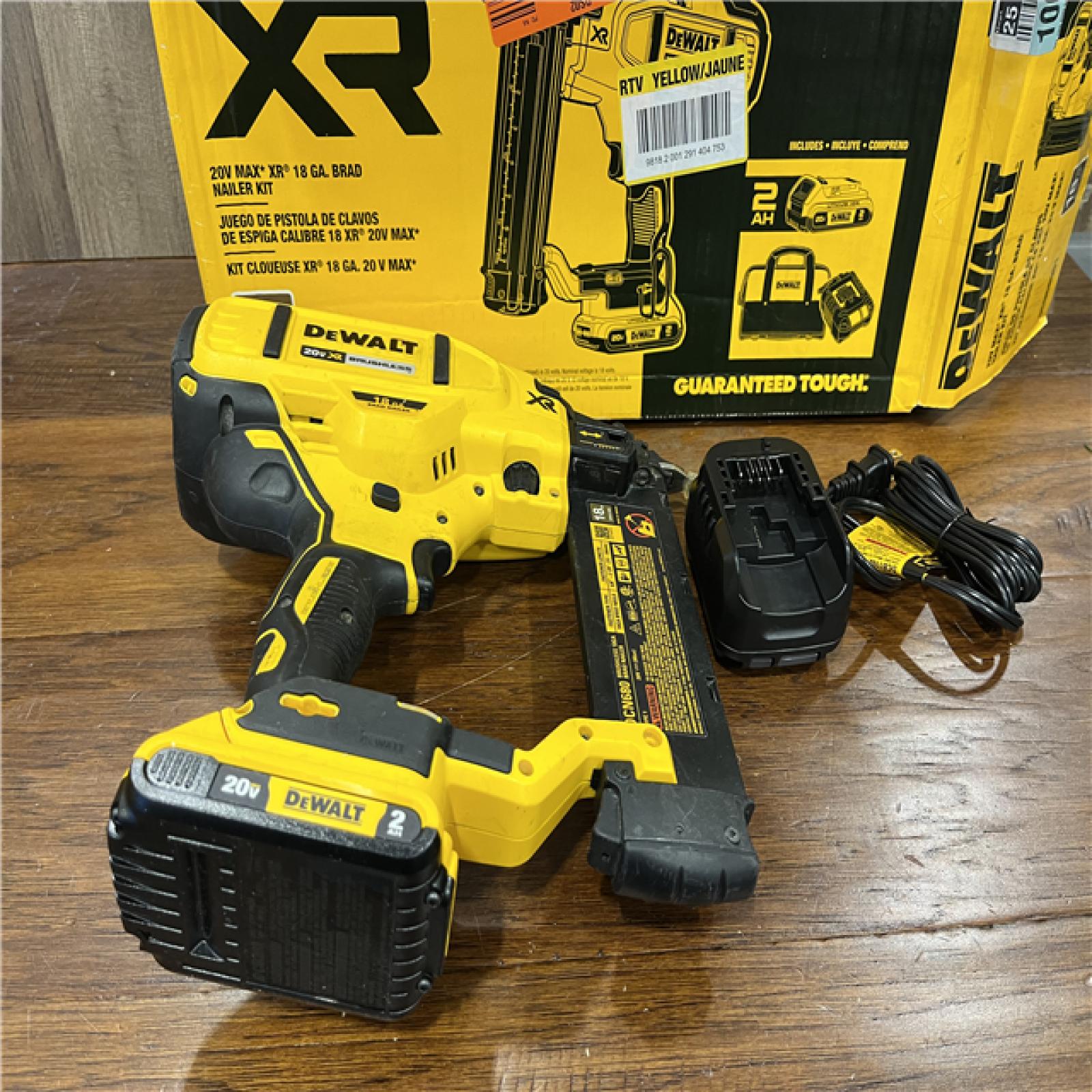 AS-IS DEWALT 20V MAX XR 18 Gauge Brad Nailer Kit