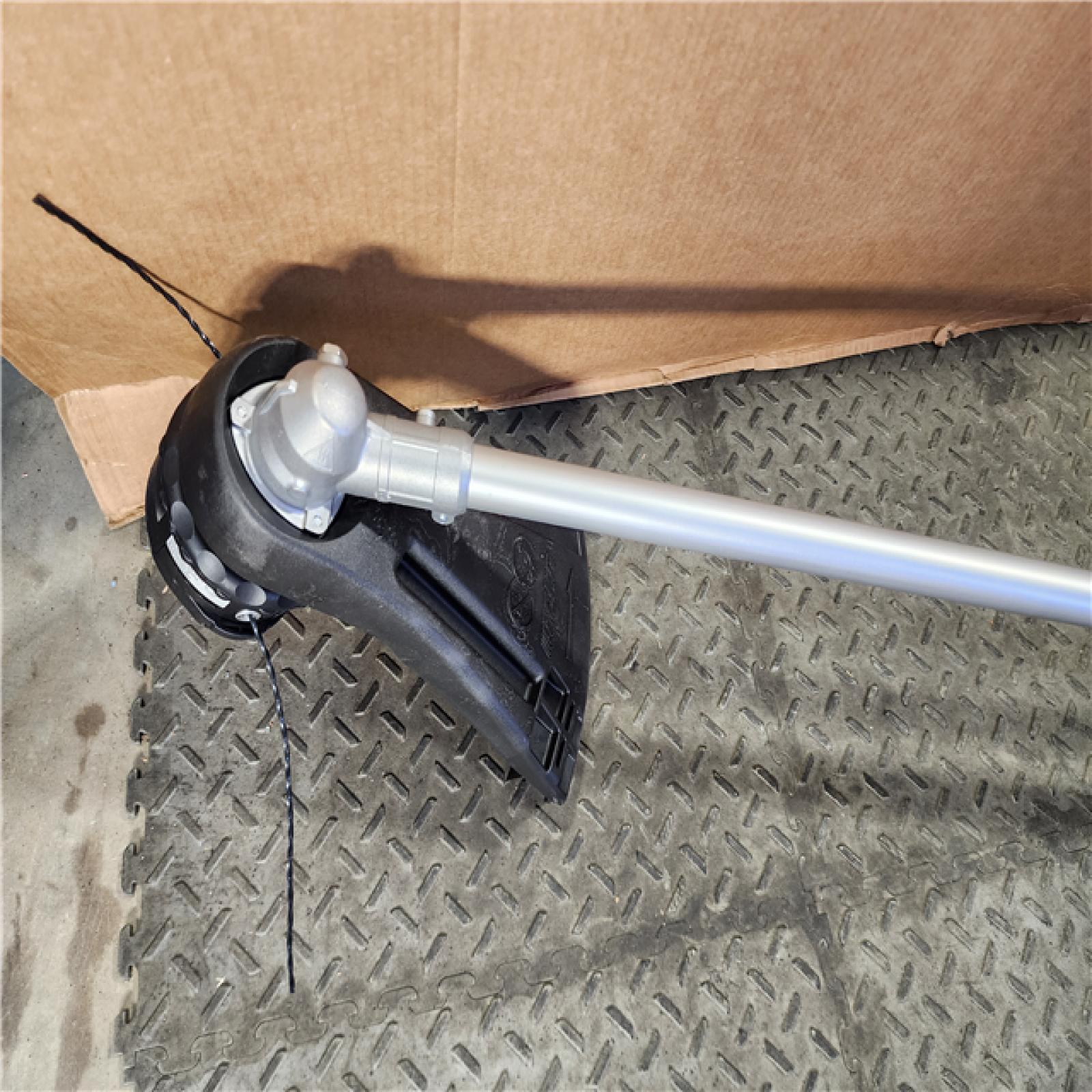 HOUSTON LOCATION - AS-IS ECHO 21.2 cc 2-Stroke Gas Straight Shaft String Trimmer