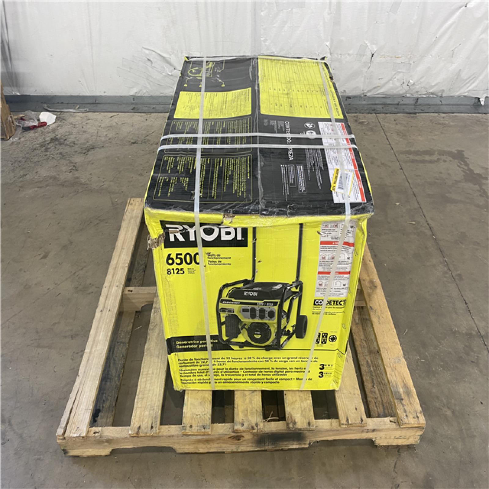 Houston Location - AS-IS Ryobi Gas Powered Generator 6,500 Running Watts 8,125 Starting Watts