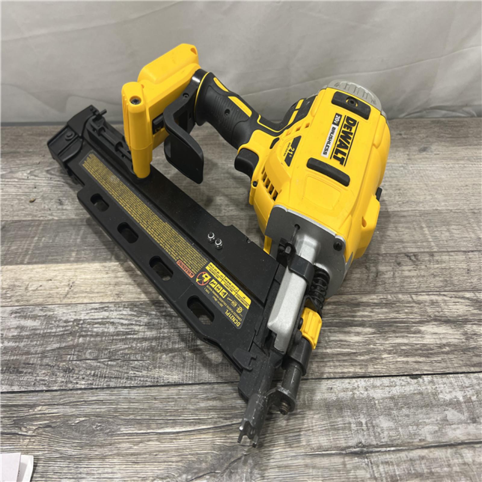 AS-IS DeWalt DCN21PLB 20V MAX 21-Degree Plastic Collated Framing Nailer (Bare Tool)