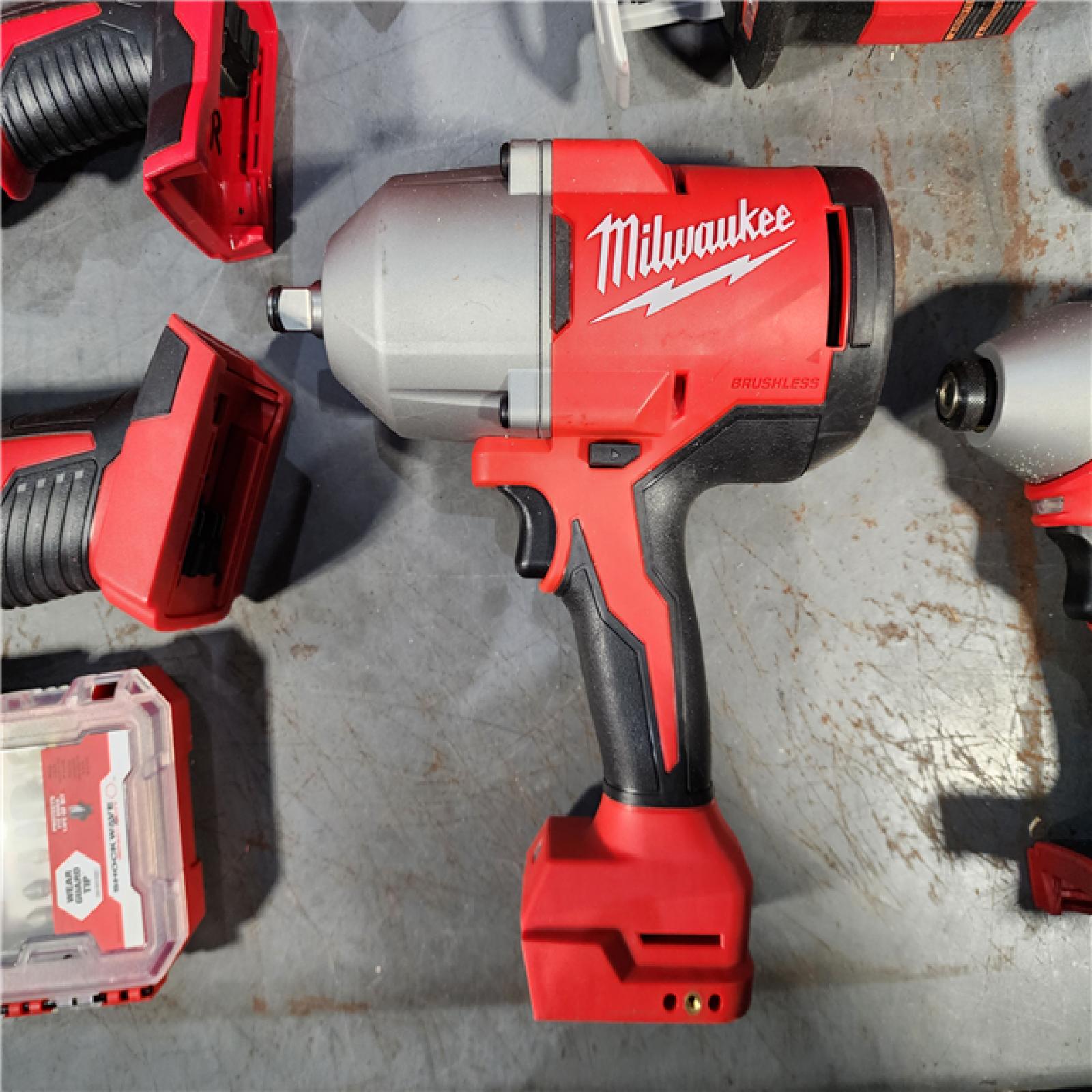 HOUSTON LOCATION - AS-IS MILWAUKEE 9 TOOL COMBO KIT W/ (2) BATTERY & CHARGER