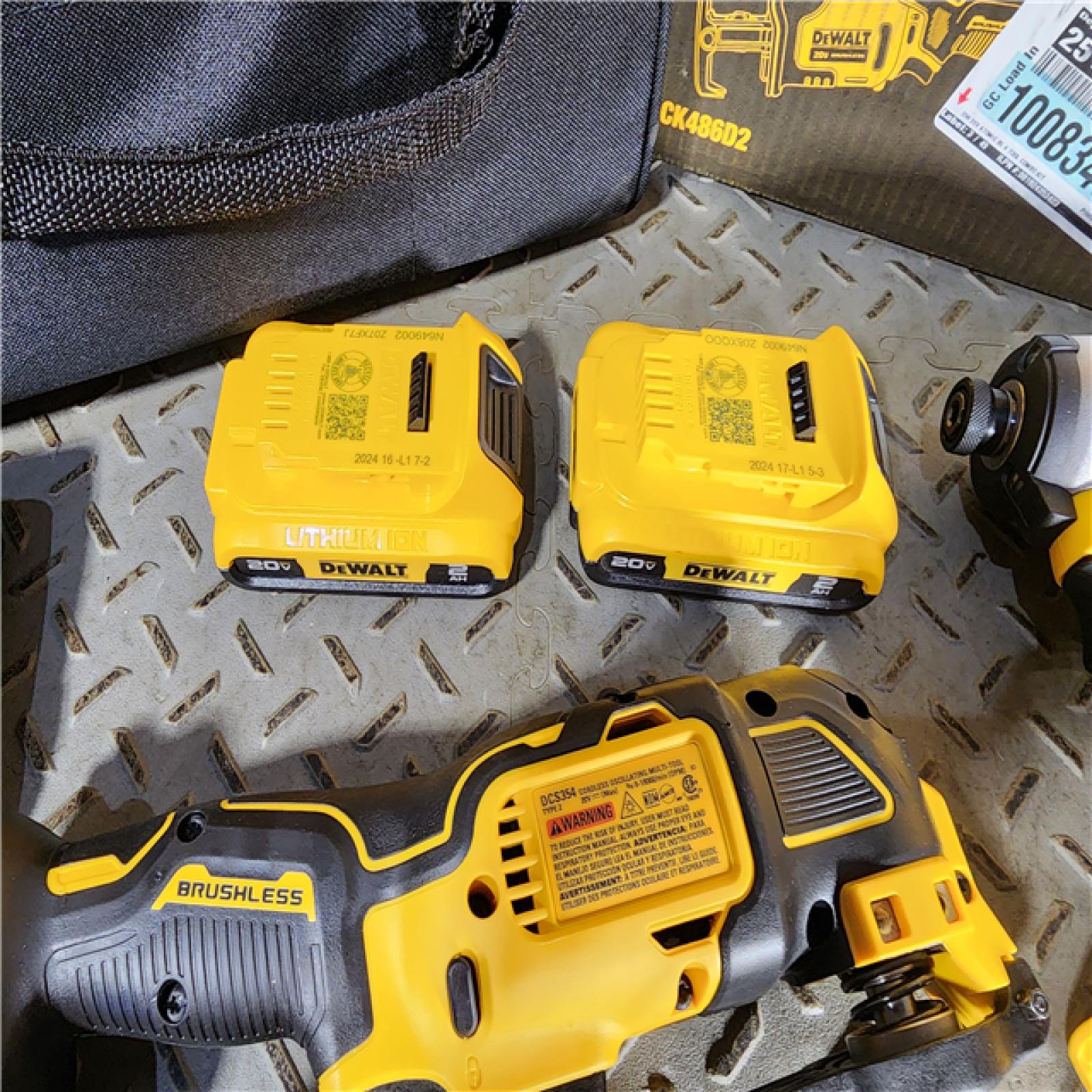 HOUSTON LOCATION - AS-IS (APPEARS LIKE NEW) 115-DCK486D2 Atomic 20V Max Brushless 4-Tool Combo Kit