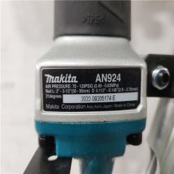 Phoenix Location Makita Pneumatic 3-1/2 in. 21° Full Round Head Corded Framing Nailer