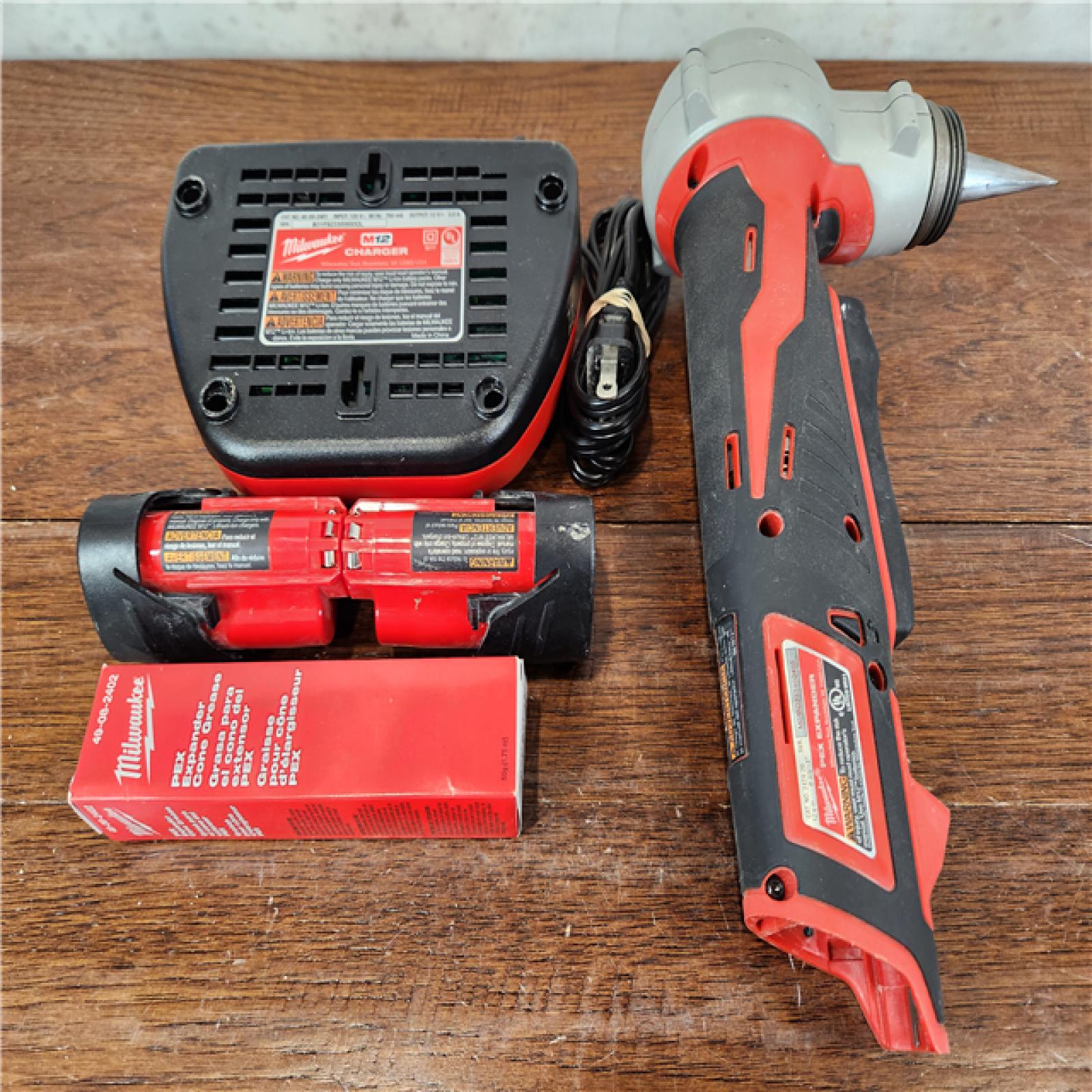 AS-IS Milwaukee M12 Lithium-Ion Cordless PEX Expansion Tool Kit w/ Hard Case