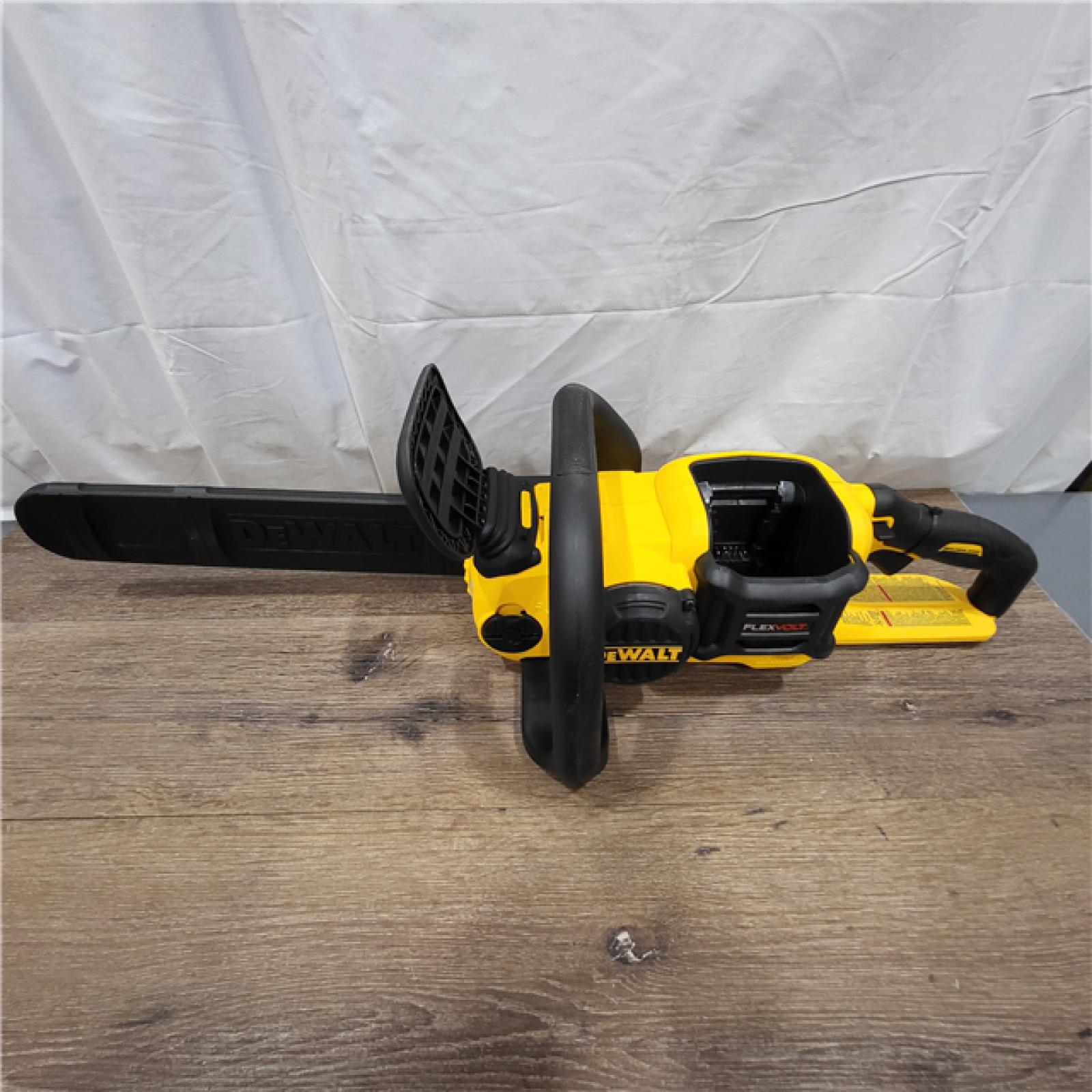 AS-IS DeWalt FLEXVOLT 60V MAX Lithium-Ion Brushless Cordless 16in. Chainsaw Kit