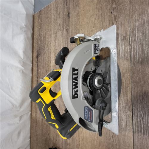 AS-IS 20V MAX Cordless Brushless 7-1/4 in. Sidewinder Style Circular Saw with FLEXVOLT ADVANTAGE (Tool Only)