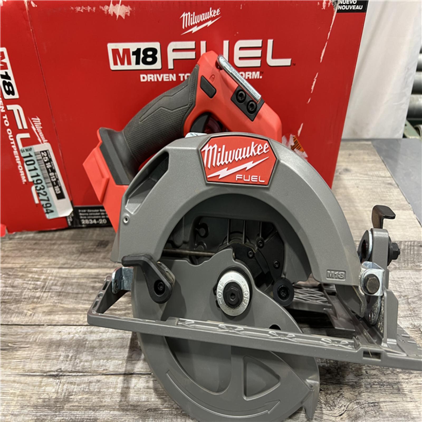 AS-IS MILWAUKEE CIRCULAR SAW 7-1/4