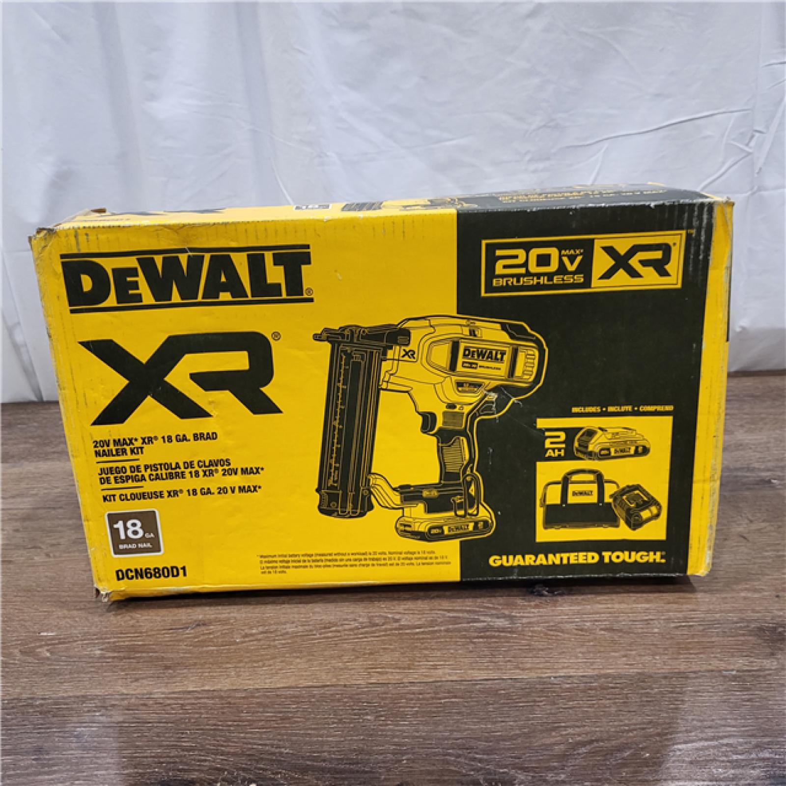 AS-IS DEWALT 20V MAX XR 18 Gauge Brad Nailer Kit