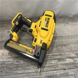 AS-IS DEWALT in Box DEWALT DCN681D1 20V 18Ga Stapler Kit