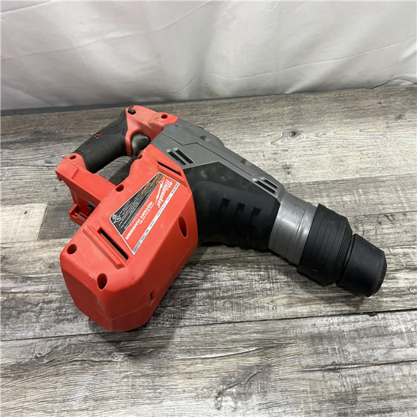 AS-IS MILWAUKEE M18 FUEL 18V Lithium-Ion Brushless Cordless 1-9/16 in. SDS-Max Rotary Hammer (Tool-Only)