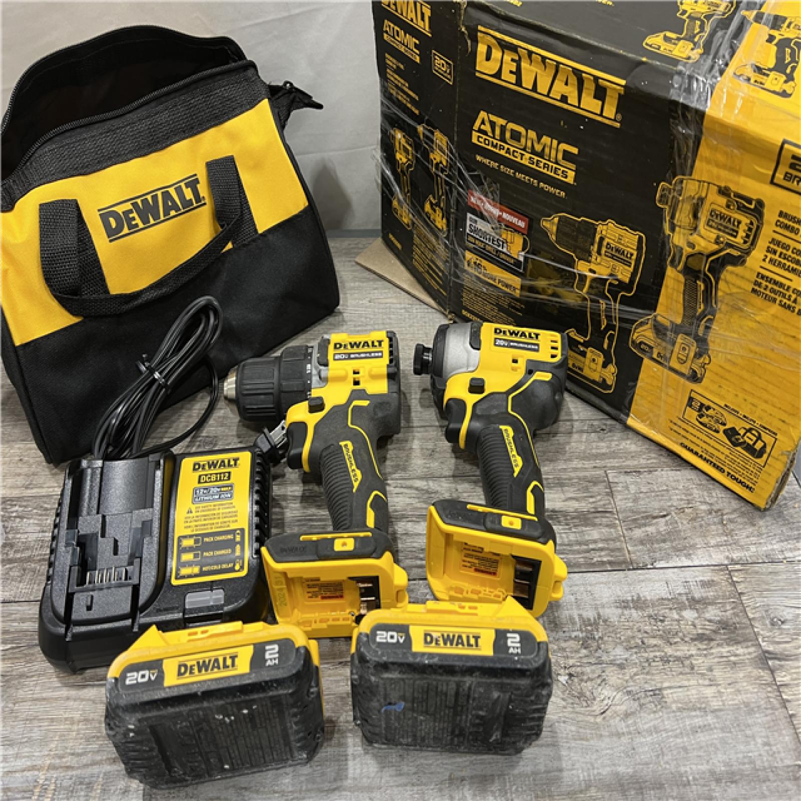 AS-IS DEWALT ATOMIC 20-Volt MAX Lithium-Ion Cordless Combo Kit (2-Tool) with (2) 2.0Ah Batteries, Charger and Bag