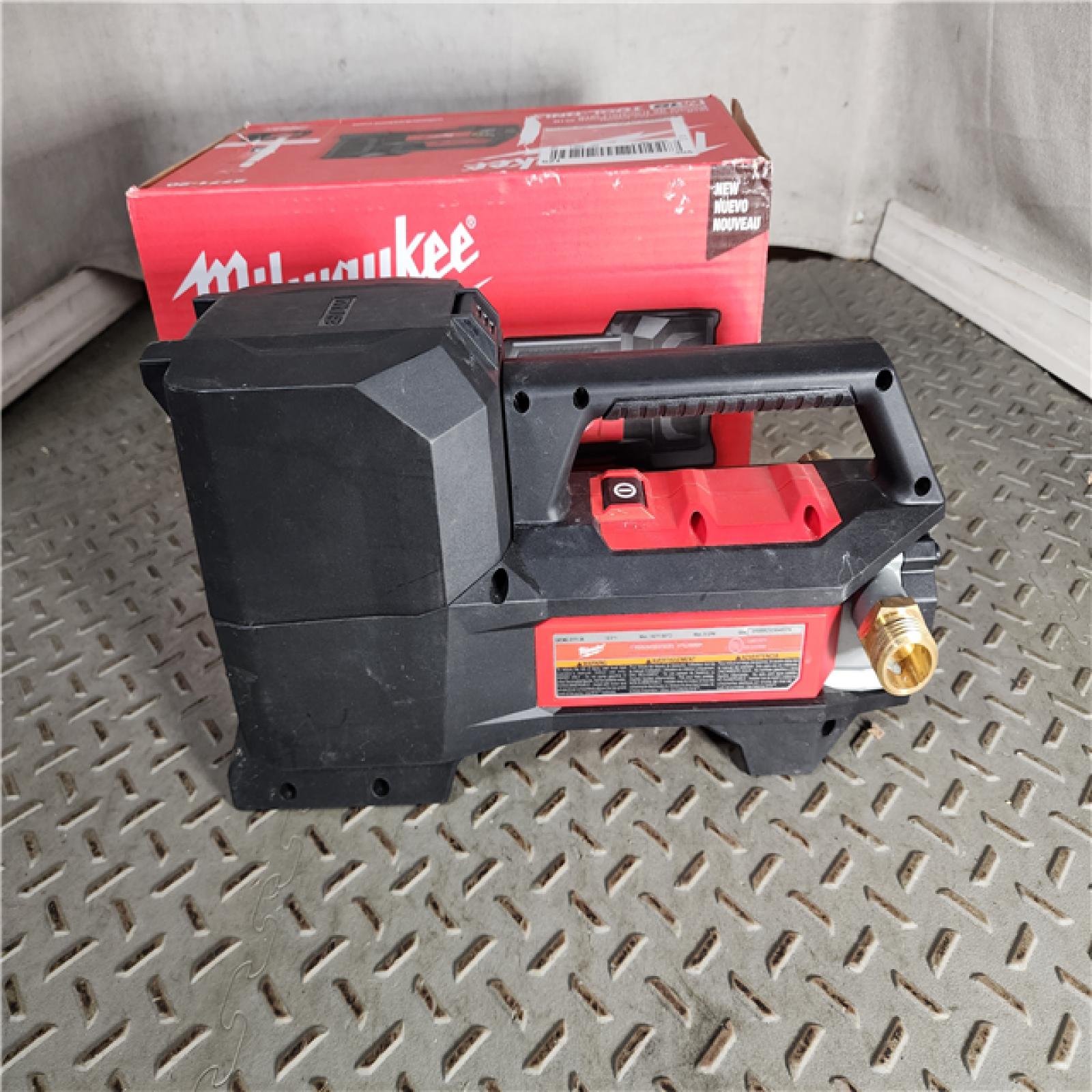 HOUSTON LOCATION - AS-IS M18 18-Volt 1/4 HP Lithium-Ion Cordless Transfer Pump (Tool Only)