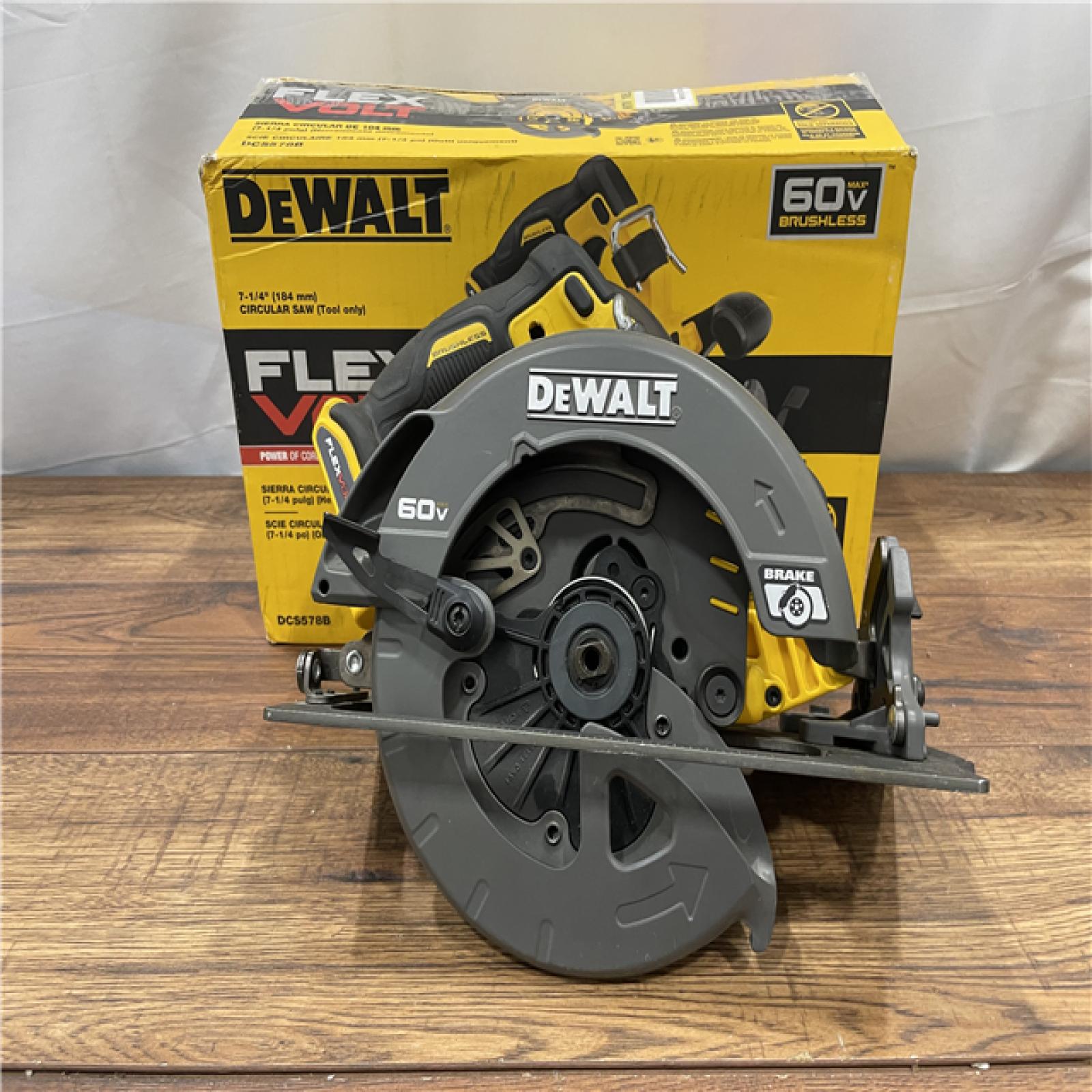 AS-IS DEWALT FLEXVOLT 60V MAX Cordless Brushless 7-1/4 in. Circular Saw with Brake (Tool Only)