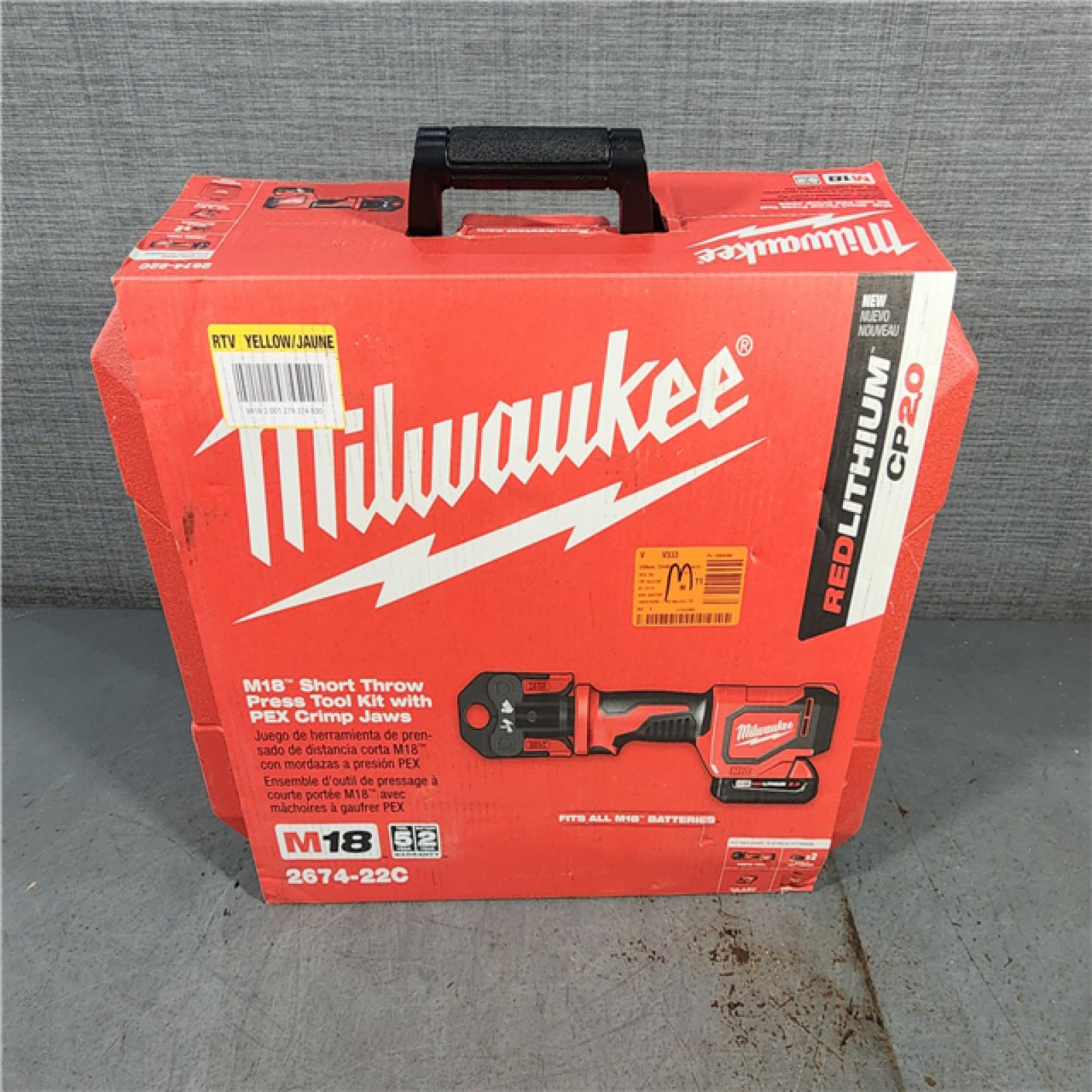 HOUSTON LOCATION - AS-IS (APPEARS LIKE NEW) M18 18V Lithium-Ion Cordless Short Throw Press Tool Kit with 3 PEX Crimp Jaws (2) 2.0 Ah Batteries and Charger