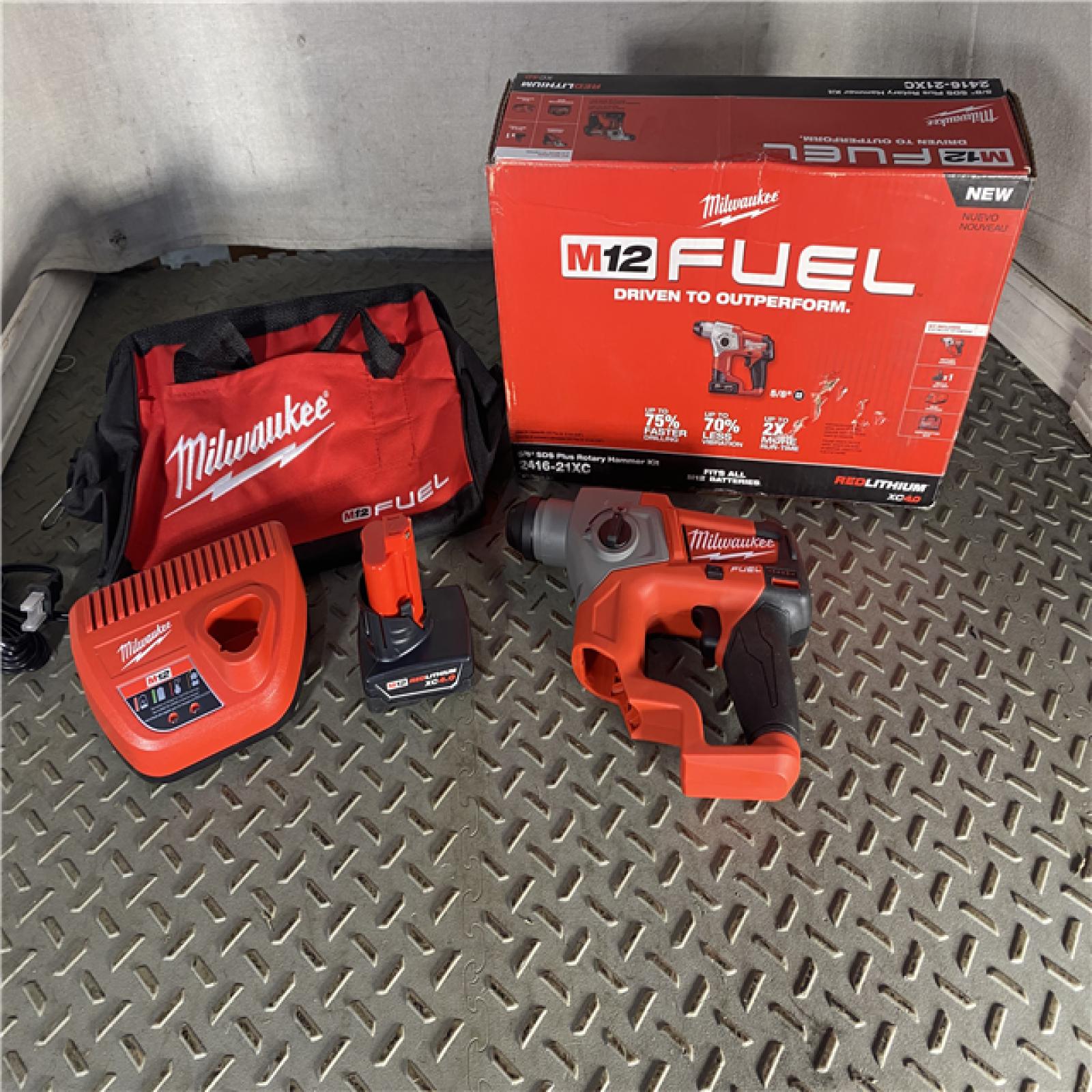 HOUSTON LOCATION - AS-IS M12 FUEL 12V Lithium-Ion Brushless Cordless 5/8 in. SDS-Plus Rotary Hammer Kit with One 4.0Ah Battery and Bag