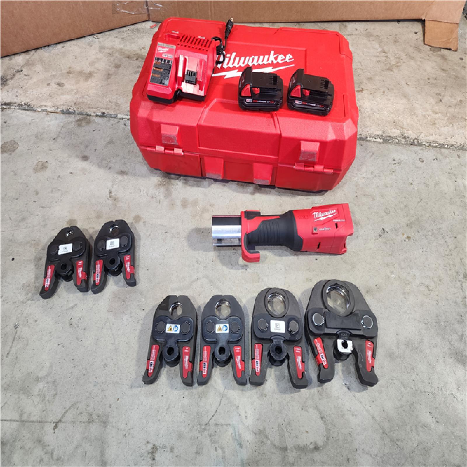 HOUSTON LOCATION - AS-IS M18 18-Volt Lithium-Ion Brushless Cordless FORCE LOGIC Press Tool Kit with 1/2 in. - 2 in. Jaws Kit (6-Jaws Included)