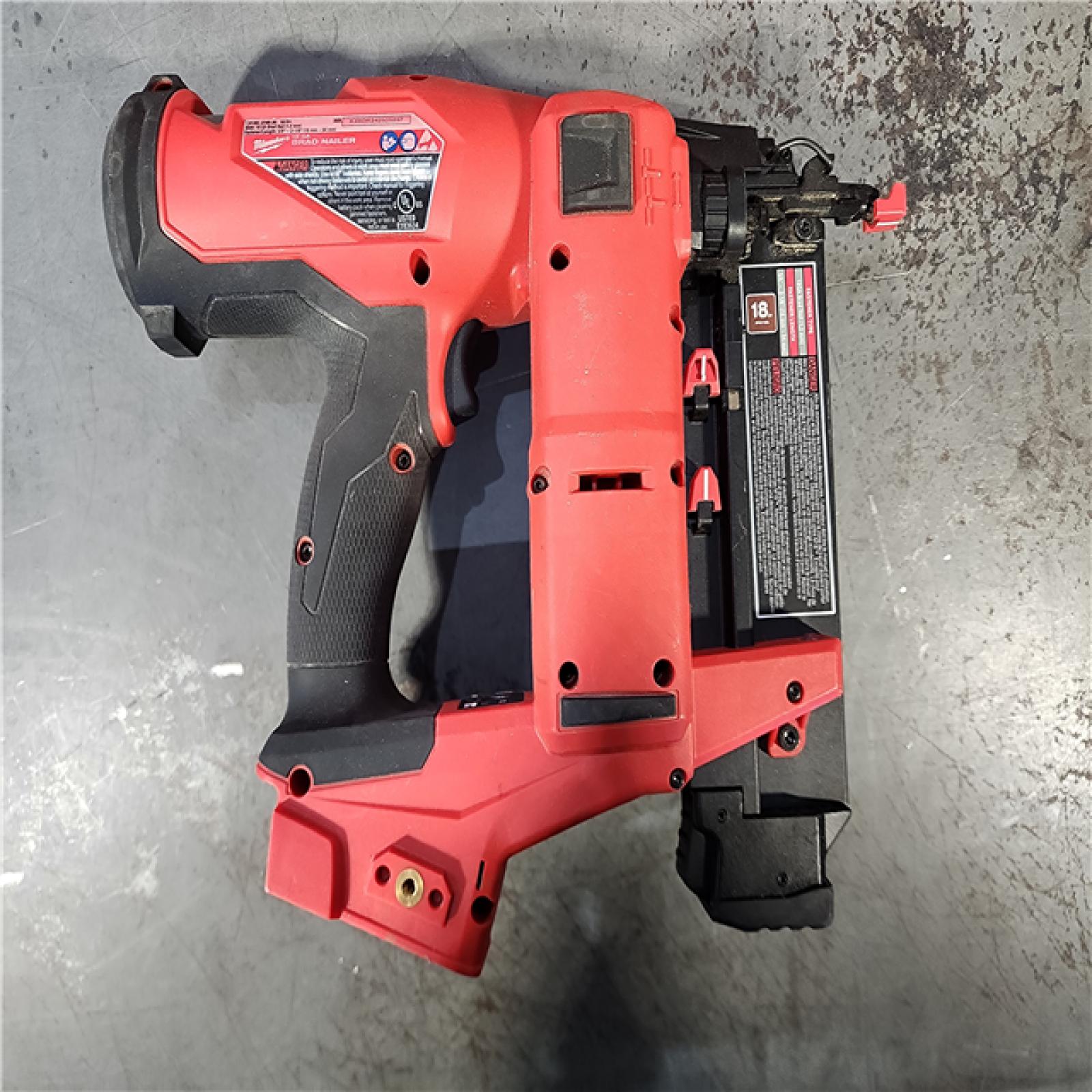 HOUSTON LOCATION - AS-IS Milwaukee M18 Fuel 18V Brushless 18-Gauge Brad Nailer 2746-20 (Bare Tool)