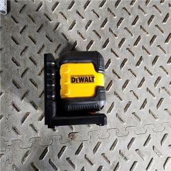 HOUSTON LOCATION - AS-IS (APPEARS LIKE NEW) DEWALT 55 ft. Green Self-Leveling Cross Line Laser Level with (2) AA Batteries & Case