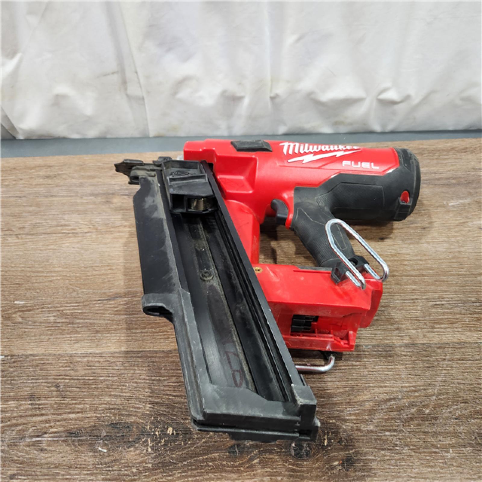 AS-IS Milwaukee 2744-20 M18 FUEL 21-Degree Cordless Framing Nailer (Tool Only)