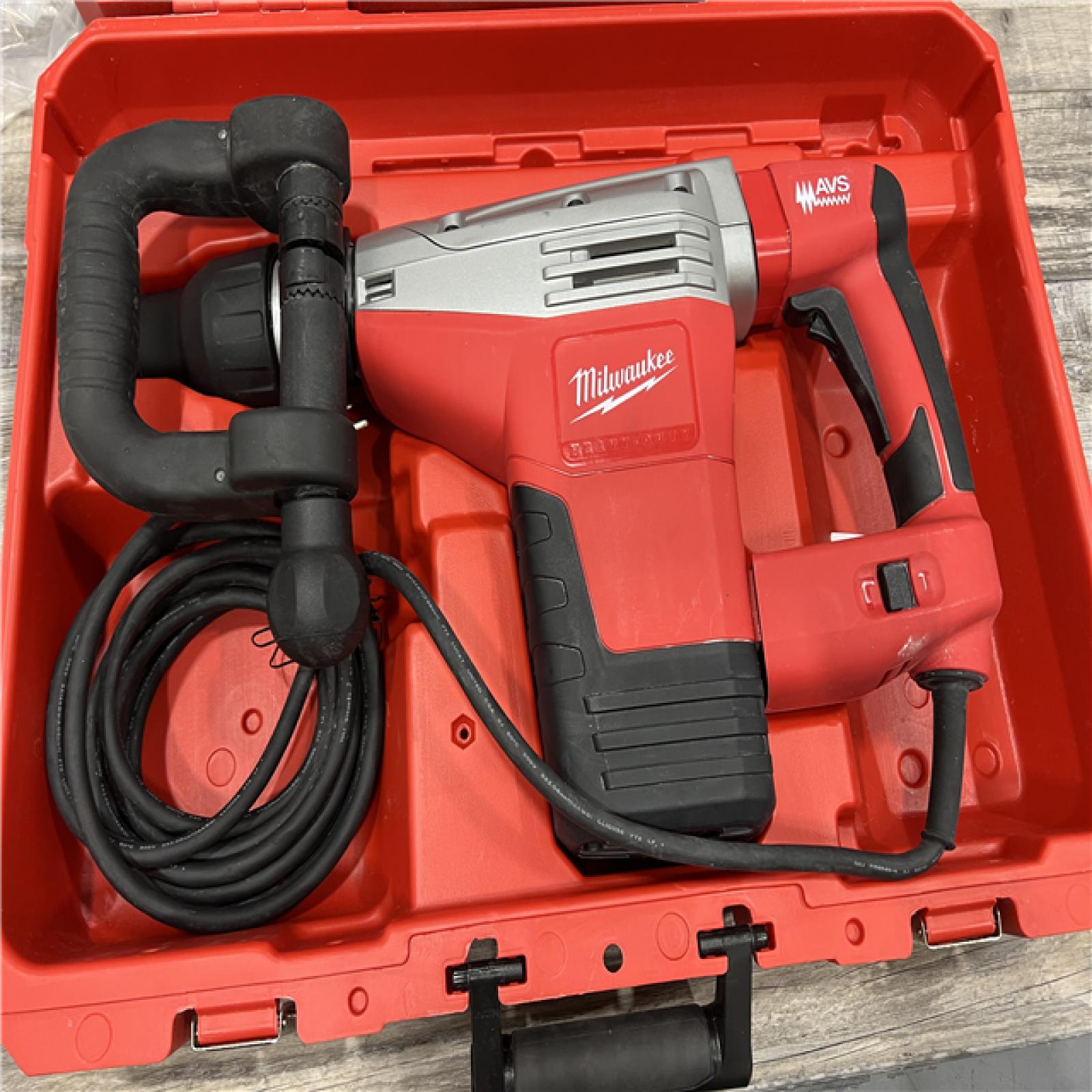 AS-IS Milwaukee 5446-21 SDS MAX Demolition Hammer