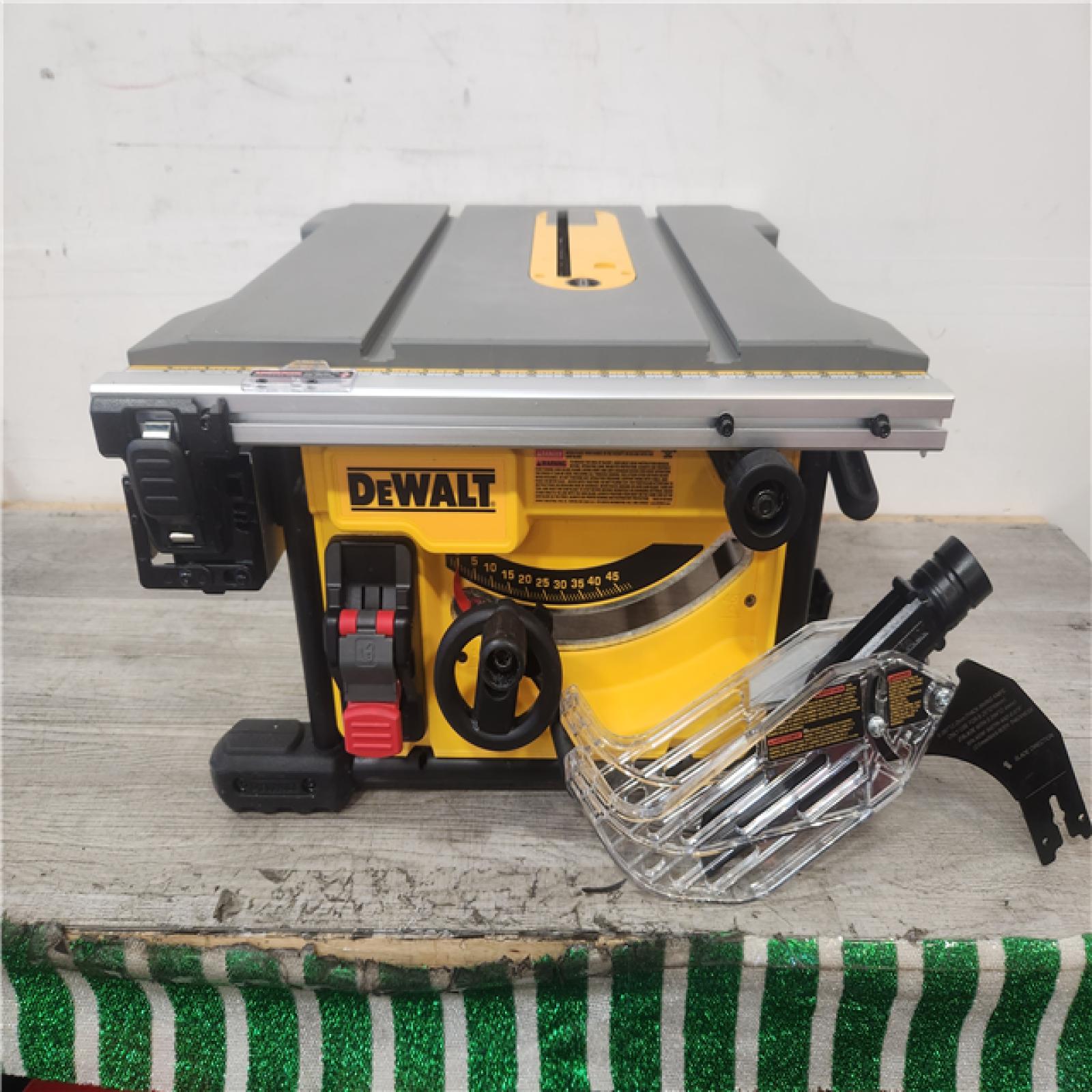 Phoenix Location DEWALT 15 Amp Corded 8-1/4 in. Compact Portable Jobsite Tablesaw (Stand Not Included)