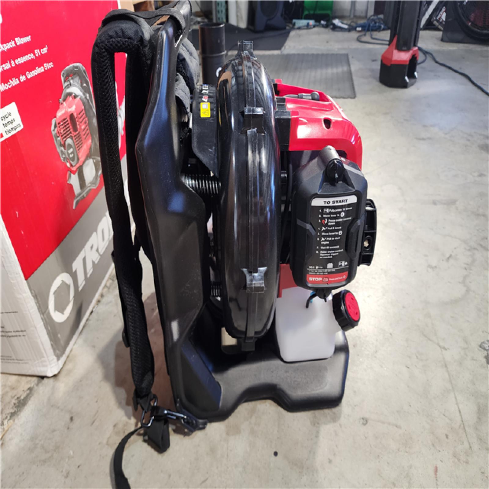 HOUSTON LOCATION - AS-IS Troy-bilt Tb51bp 220 Mph 600 Cfm 51cc Backpack Gas Blower 41Ar51bp766 - All