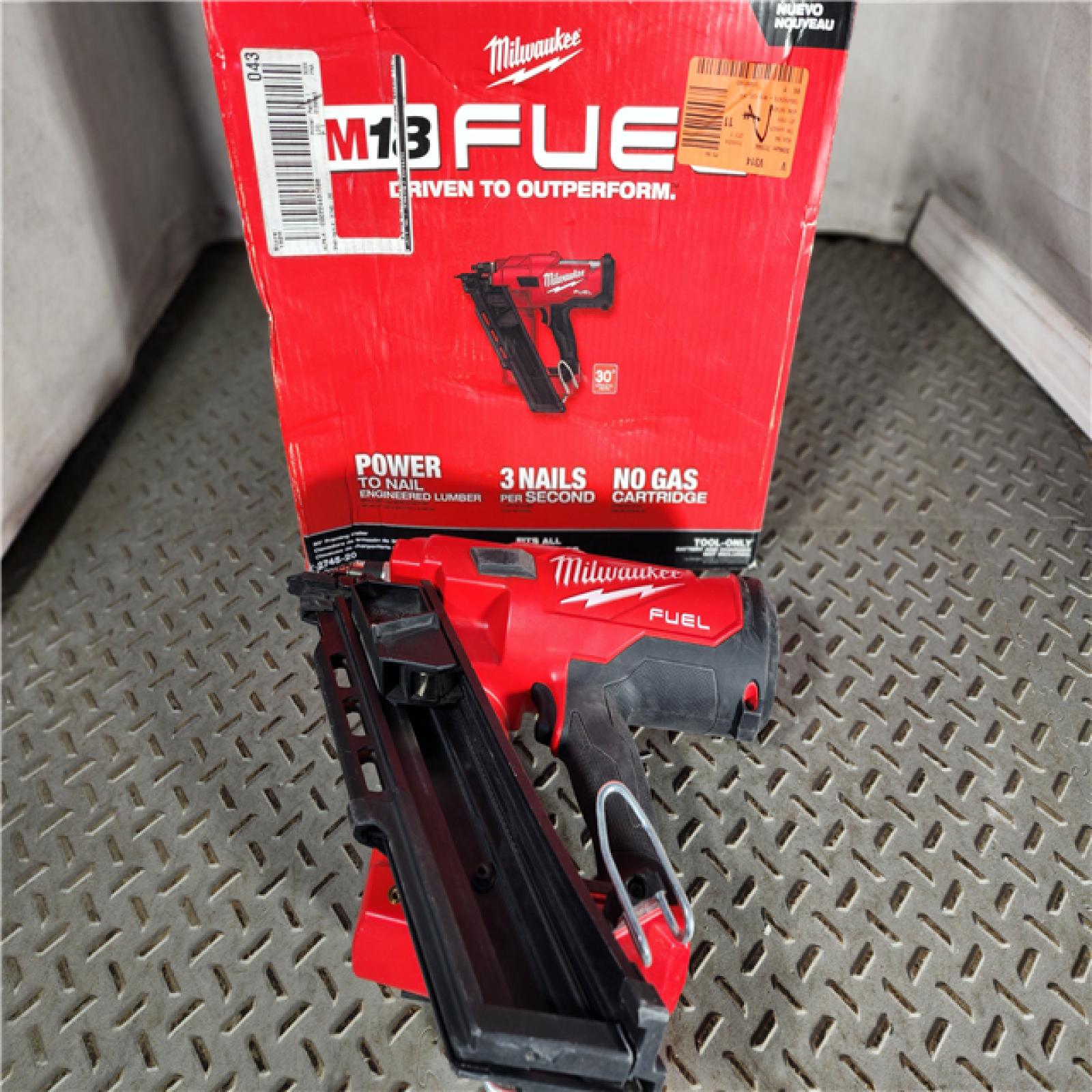 HOUSTON LOCATION - AS-IS M18 FUEL 3-1/2 in. 18-Volt 30-Degree Lithium-Ion Brushless Cordless Framing Nailer (Tool-Only)