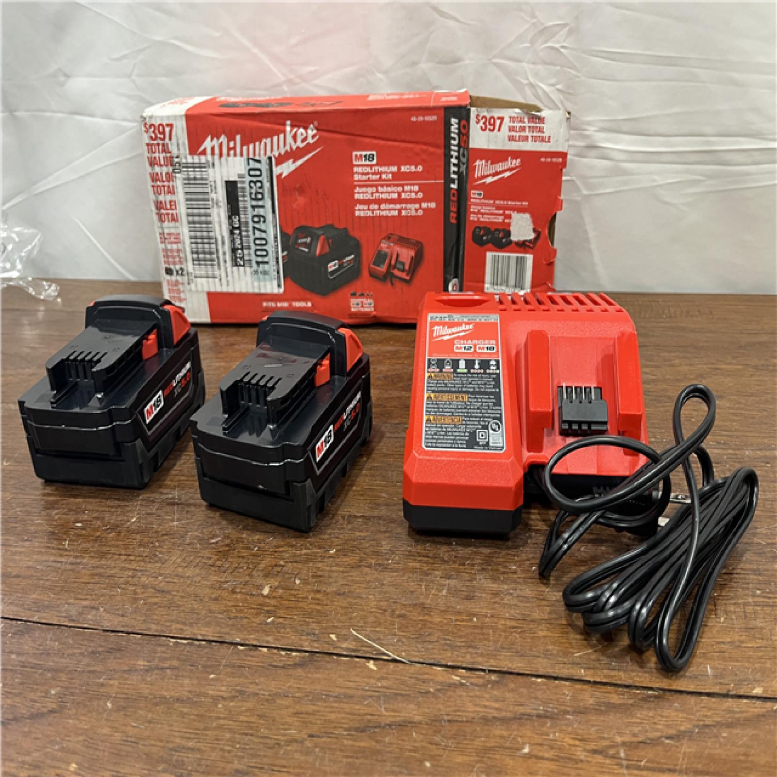 AS-ISM18 18-Volt Lithium-Ion XC Starter Kit with Two 5.0Ah Batteries and Charger