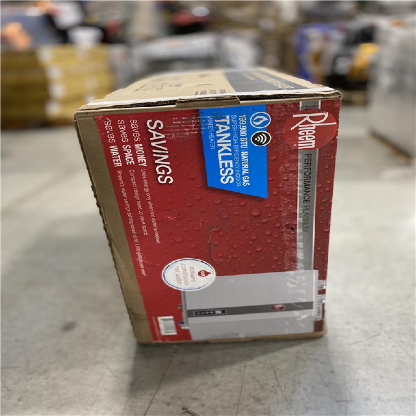 DALLAS LOCATION - Rheem Performance Platinum 9.5 GPM Smart Super High Efficiency Indoor or Outdoor Natural Gas Tankless Water Heater