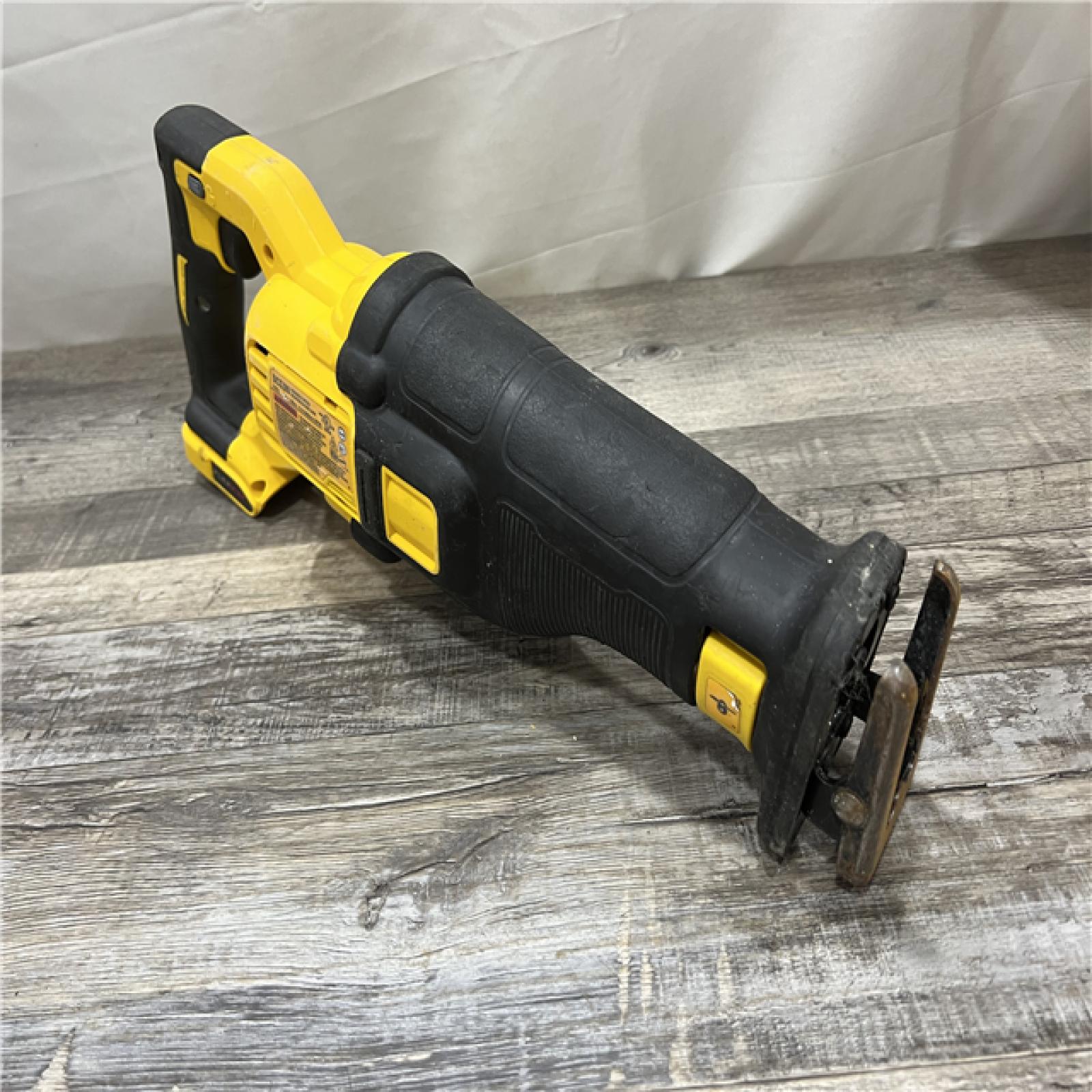 AS-IS DEWALT 20V MAX Lithium Ion Cordless Brushless Reciprocating Saw with FLEXVOLT ADVANTAGE (Tool Only)