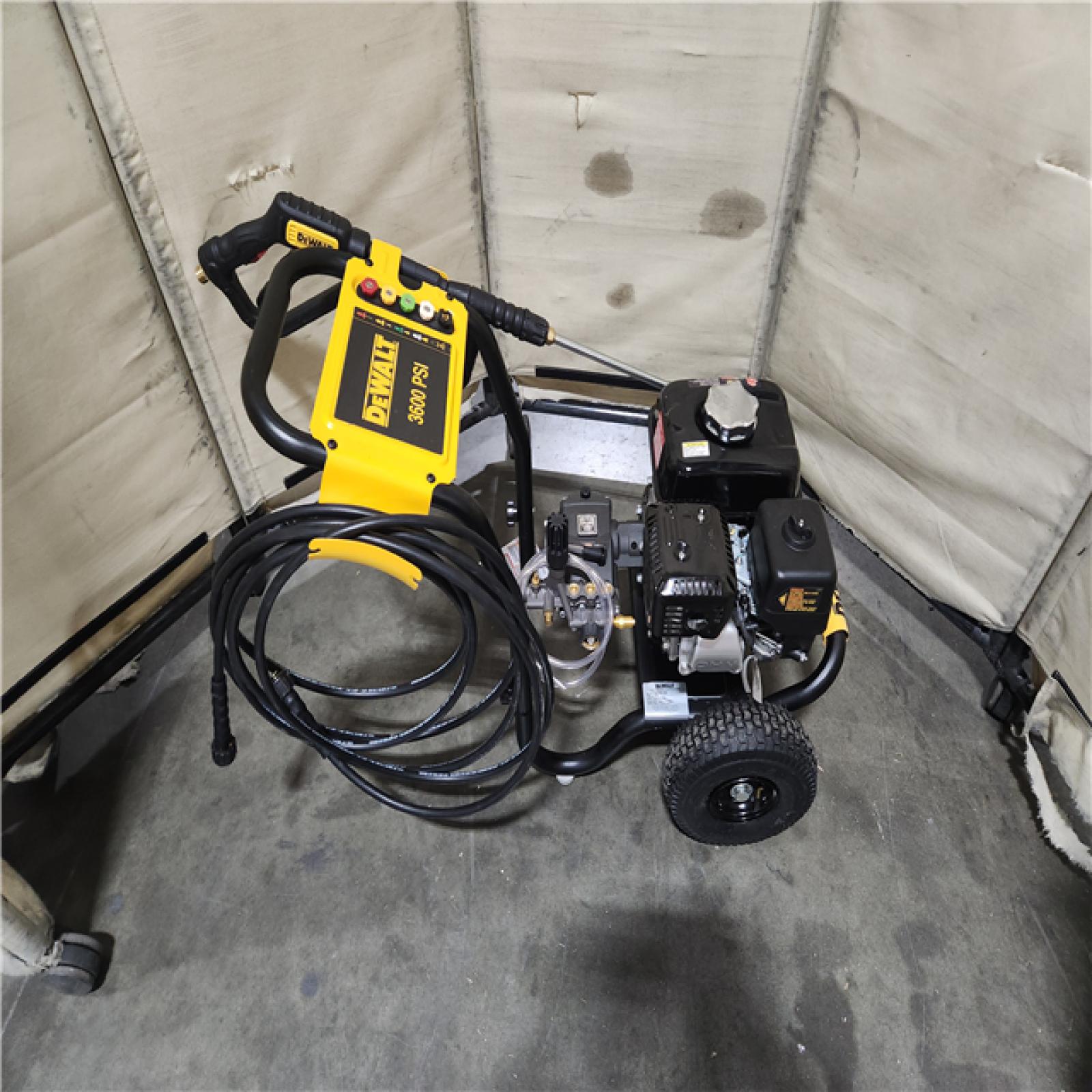 California AS-IS DEWALT 3600 PSI 2.5 GPM Cold Water Gas Professional Pressure Washer with HONDA GX200 Engine