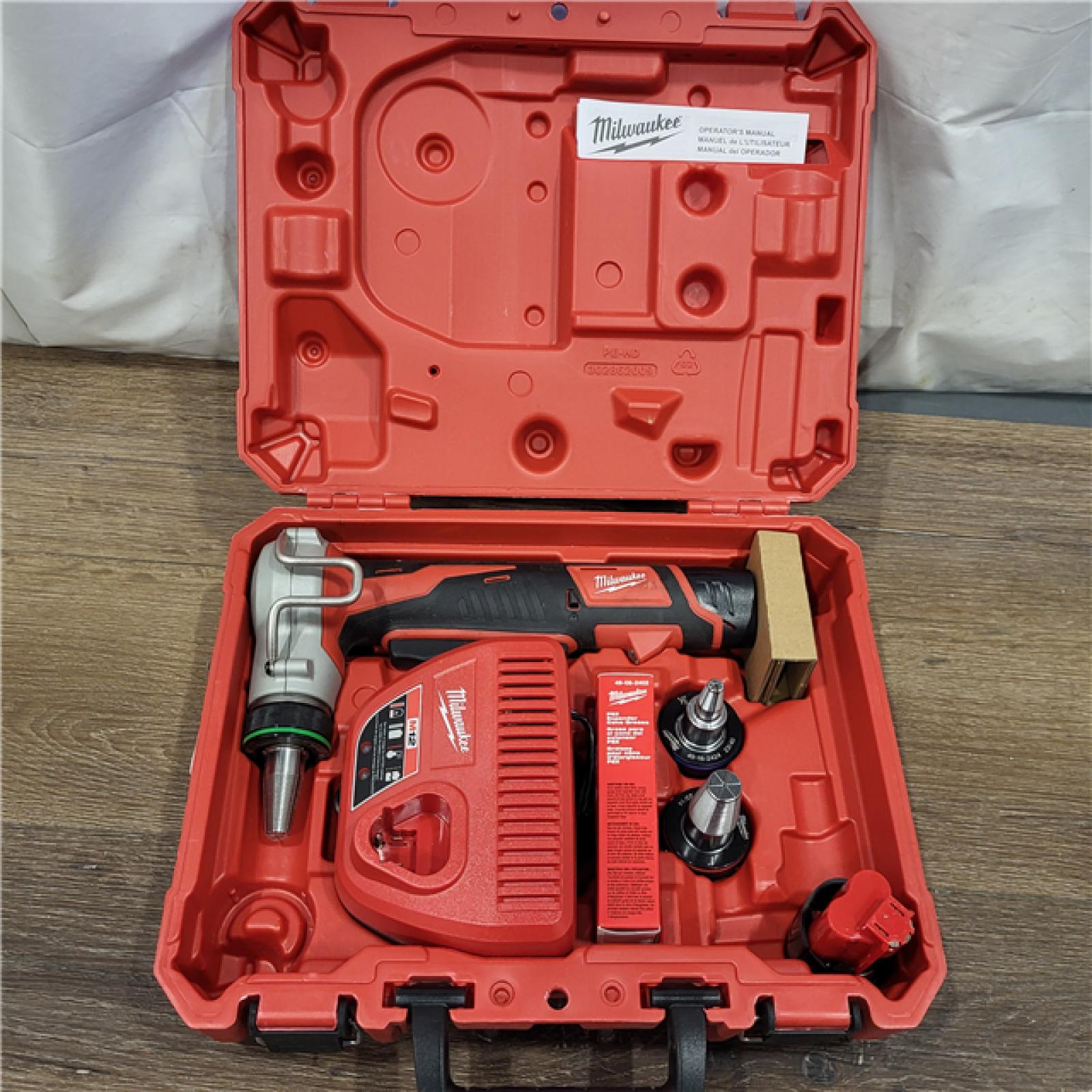 AS-IS M12 12-Volt Lithium-Ion Cordless PEX Expansion Tool Kit with (2) 1.5 Ah Batteries, (3) Expansion Heads and Hard Case