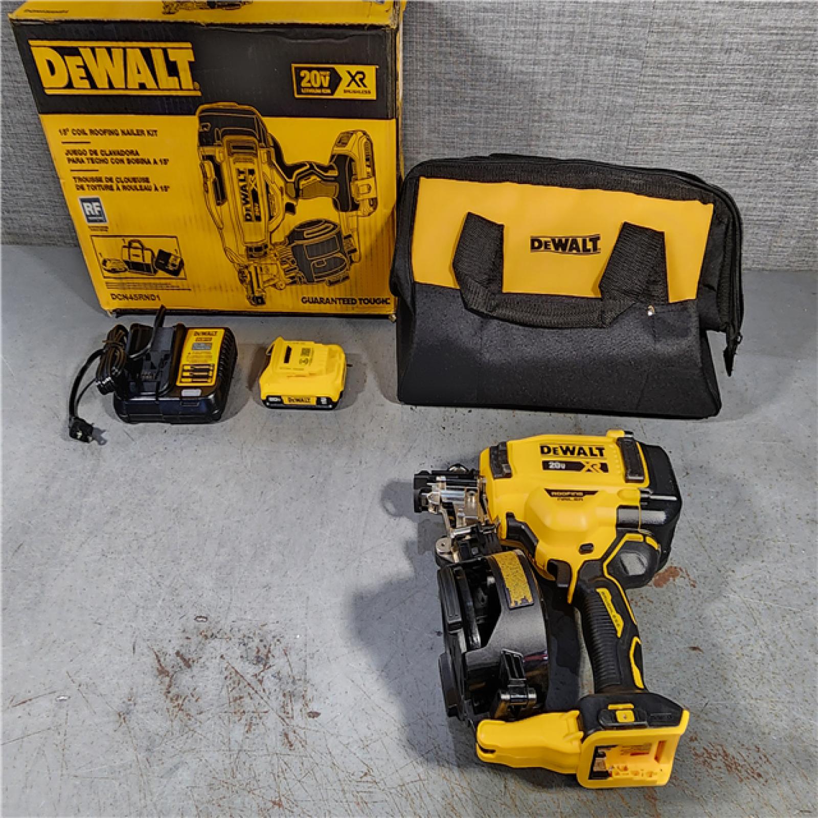 HOUSTON LOCATION - AS-IS DEWALT 2007898 Roofing Nailer Cordless