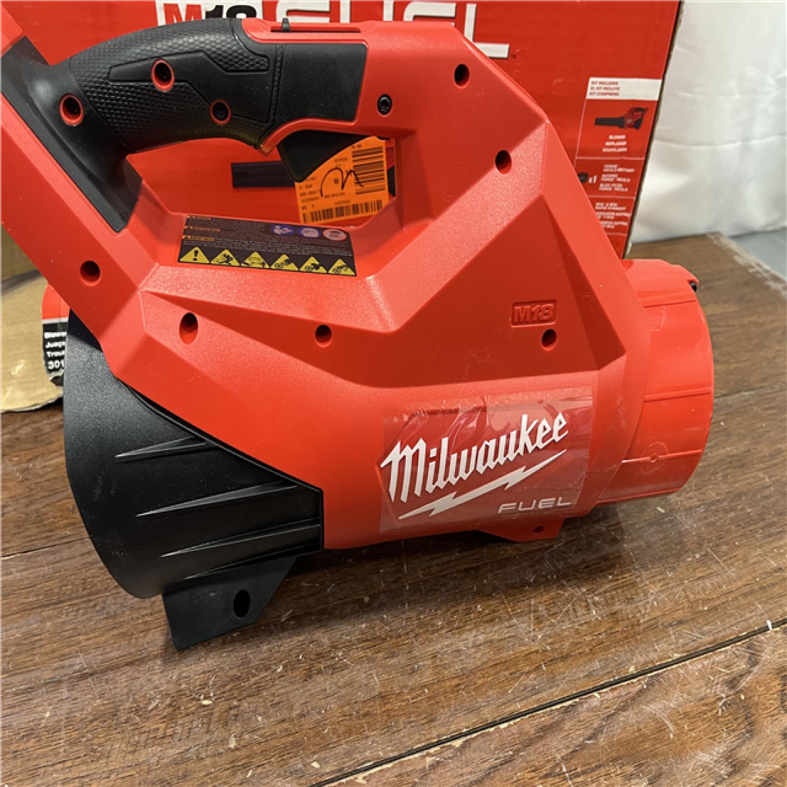 AS-ISBattery-Powered Handheld Leaf Blower Kit