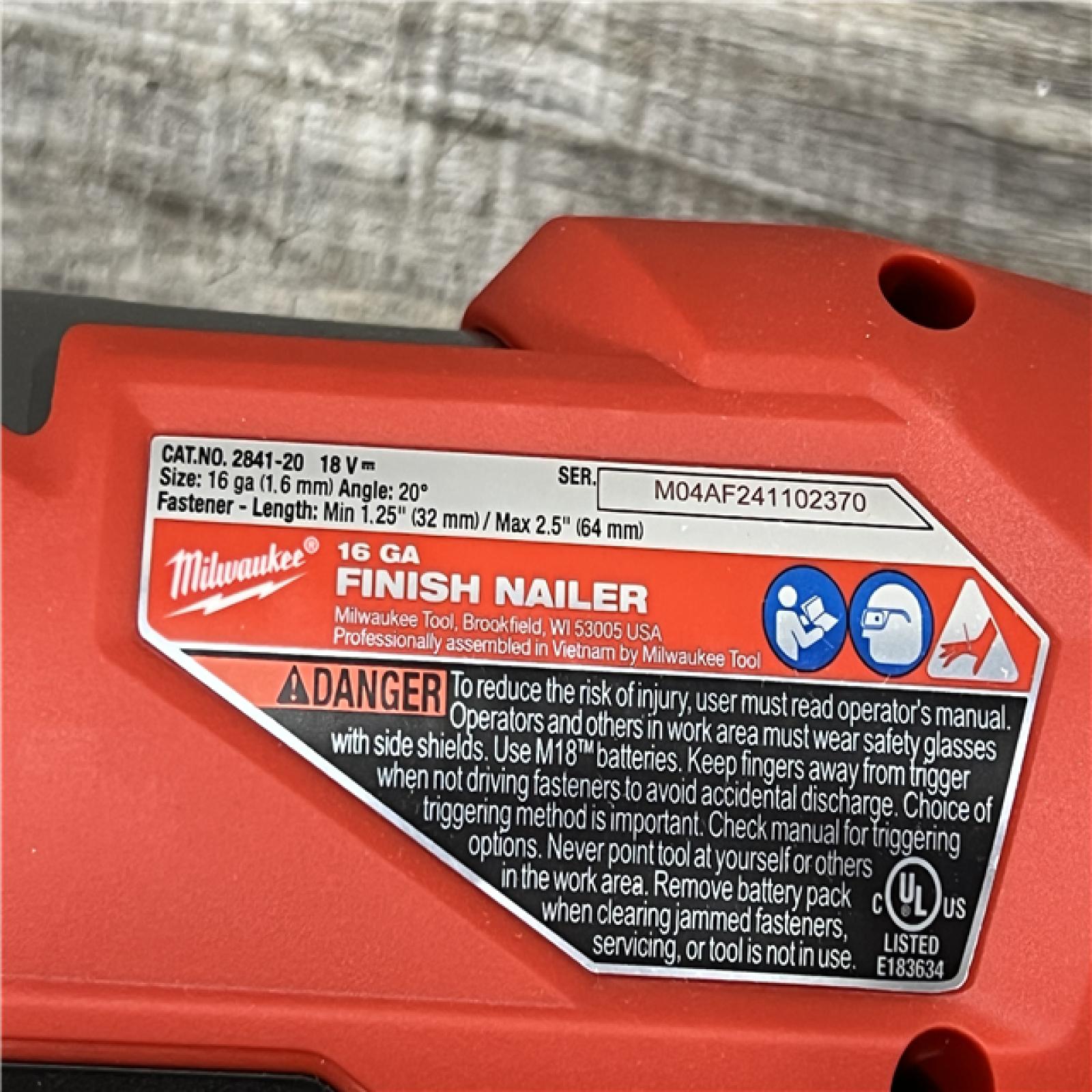 AS-IS Milwaukee 2841-20 18V Cordless Gen II 16 Gauge Angled Finish Nailer (Tool Only)