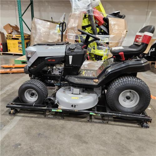 Dallas Location - As-Is Murray MT100 42 in. 13.5 HP 500cc E1350 Series Briggs and Stratton Engine 6-Speed Manual Gas Riding Lawn Tractor Mower