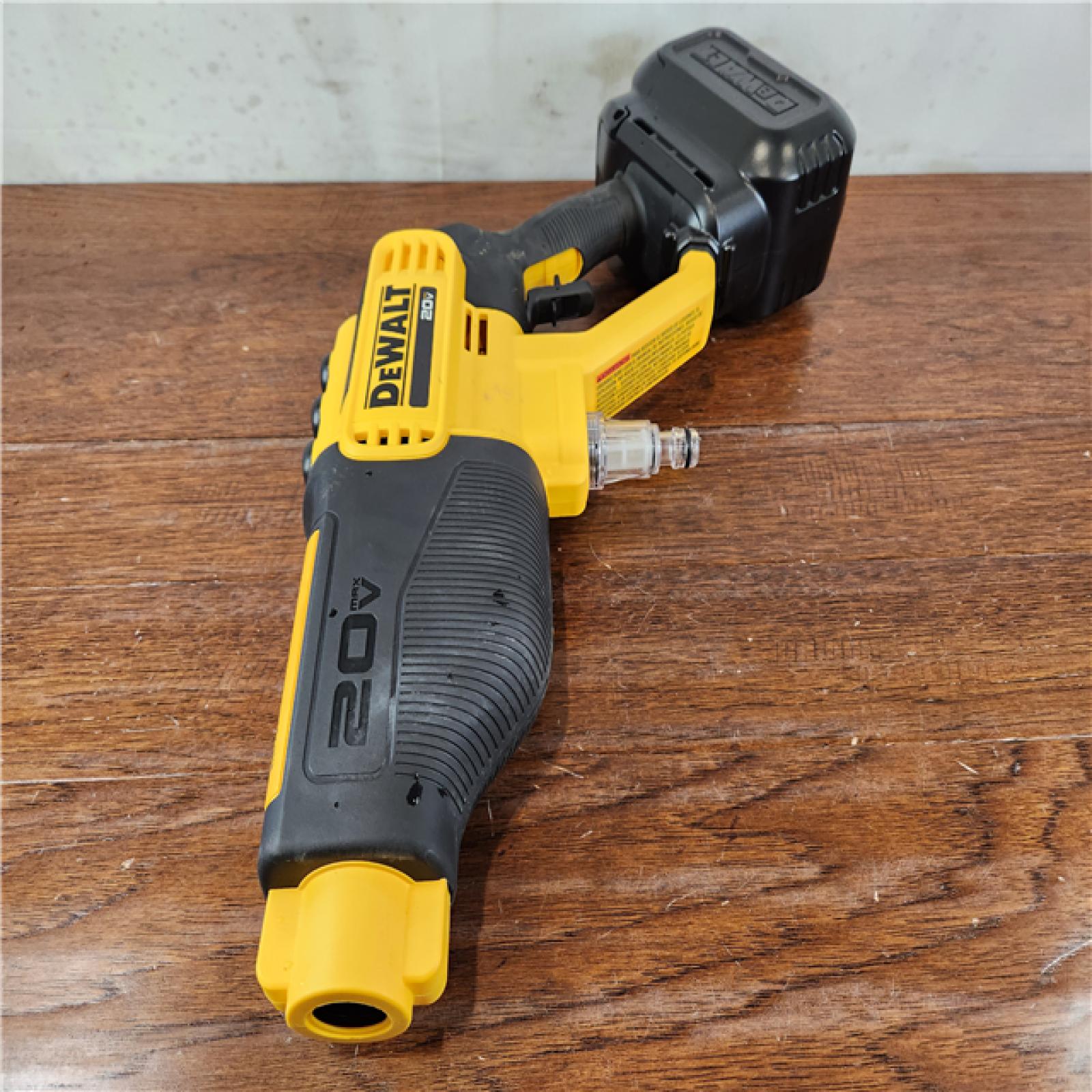 DeWalt 20V MAX 550 PSI Cordless Power Cleaner (Tool Only)