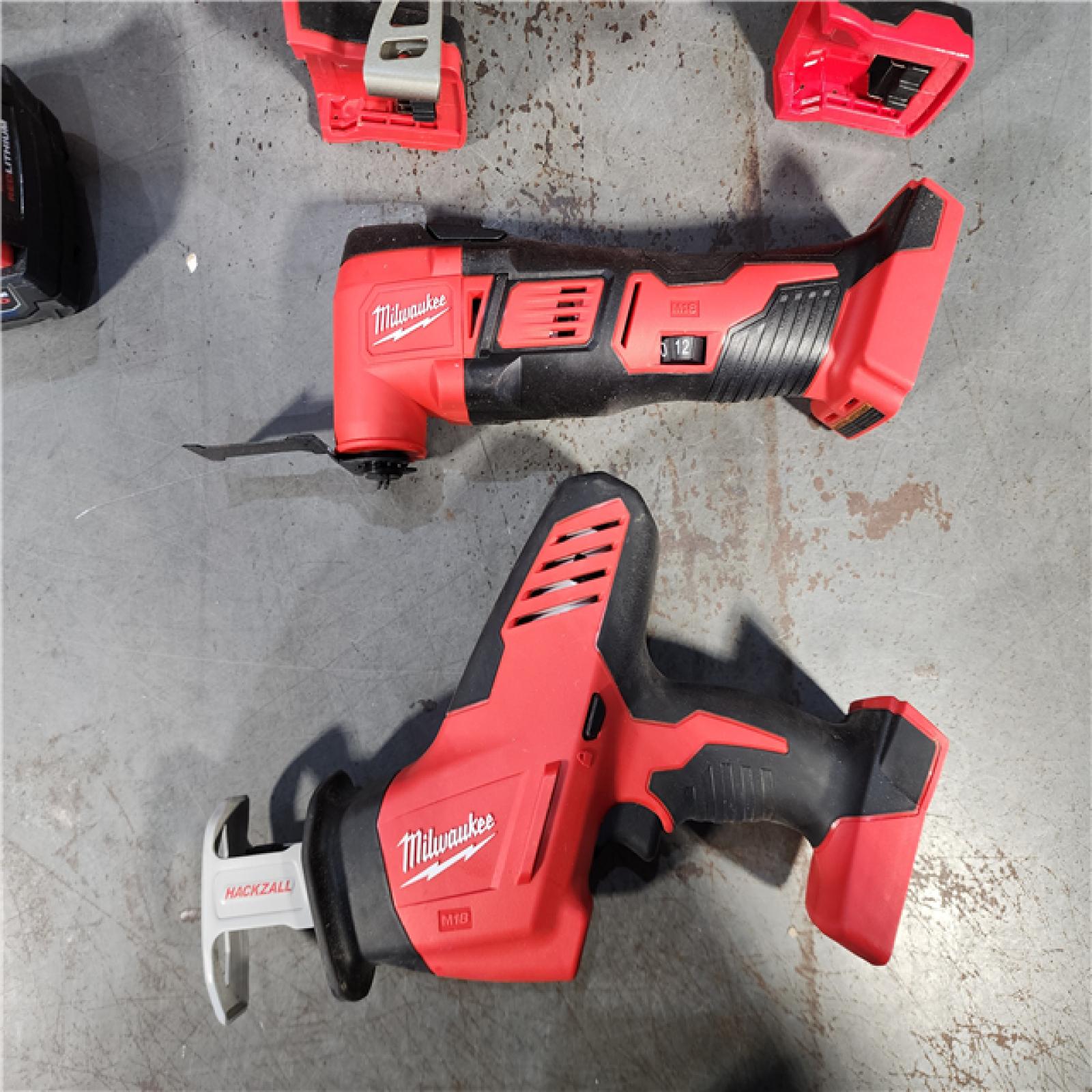 HOUSTON LOCATION - AS-IS Milwaukee 5 Tool Combo Kit W/ (2) Battery & Charger