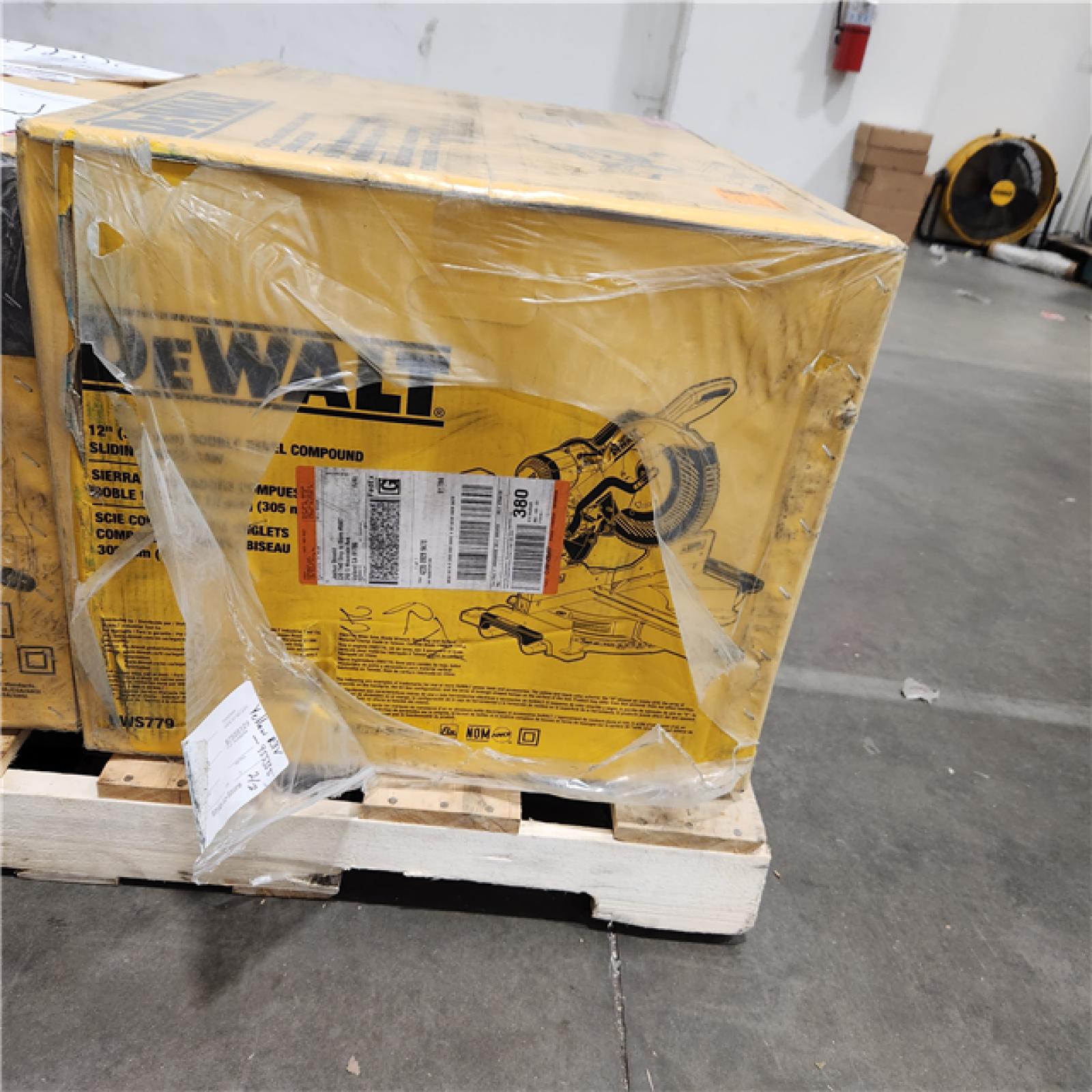 Dallas Location - NEW- Best Seller Tool Savings DEWALT 15 Amp Corded 12 in. Double Bevel Sliding Compound Miter Saw, Blade Wrench and Material Clamp