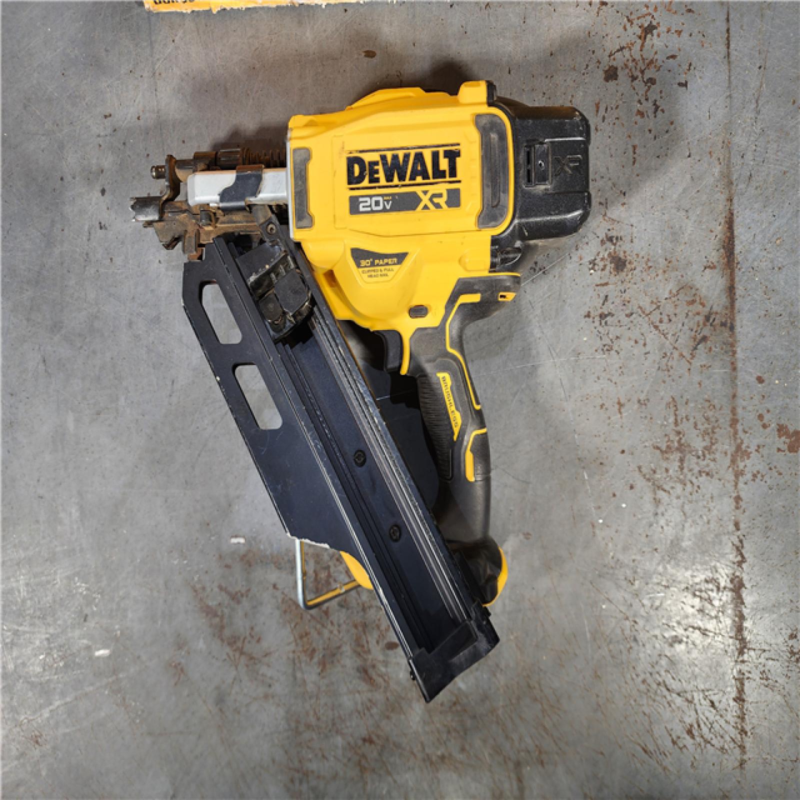 HOUSTON LOCATION - AS-IS DEWALT 20-Volt 30Â° Cordless Framing Nailer (Tool-Only)