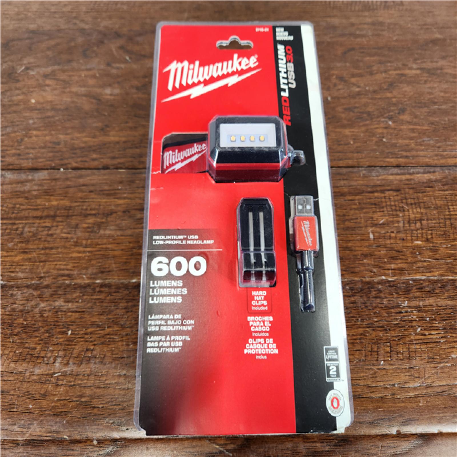 NEW! Milwauke 600 Lumens LED USB Rechargeable Low-Profile Hard Hat Headlamp